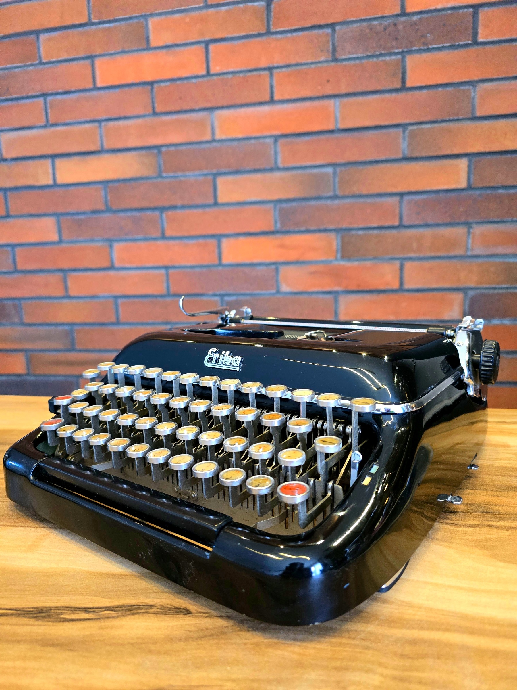 دستگاه تایپ اریکا