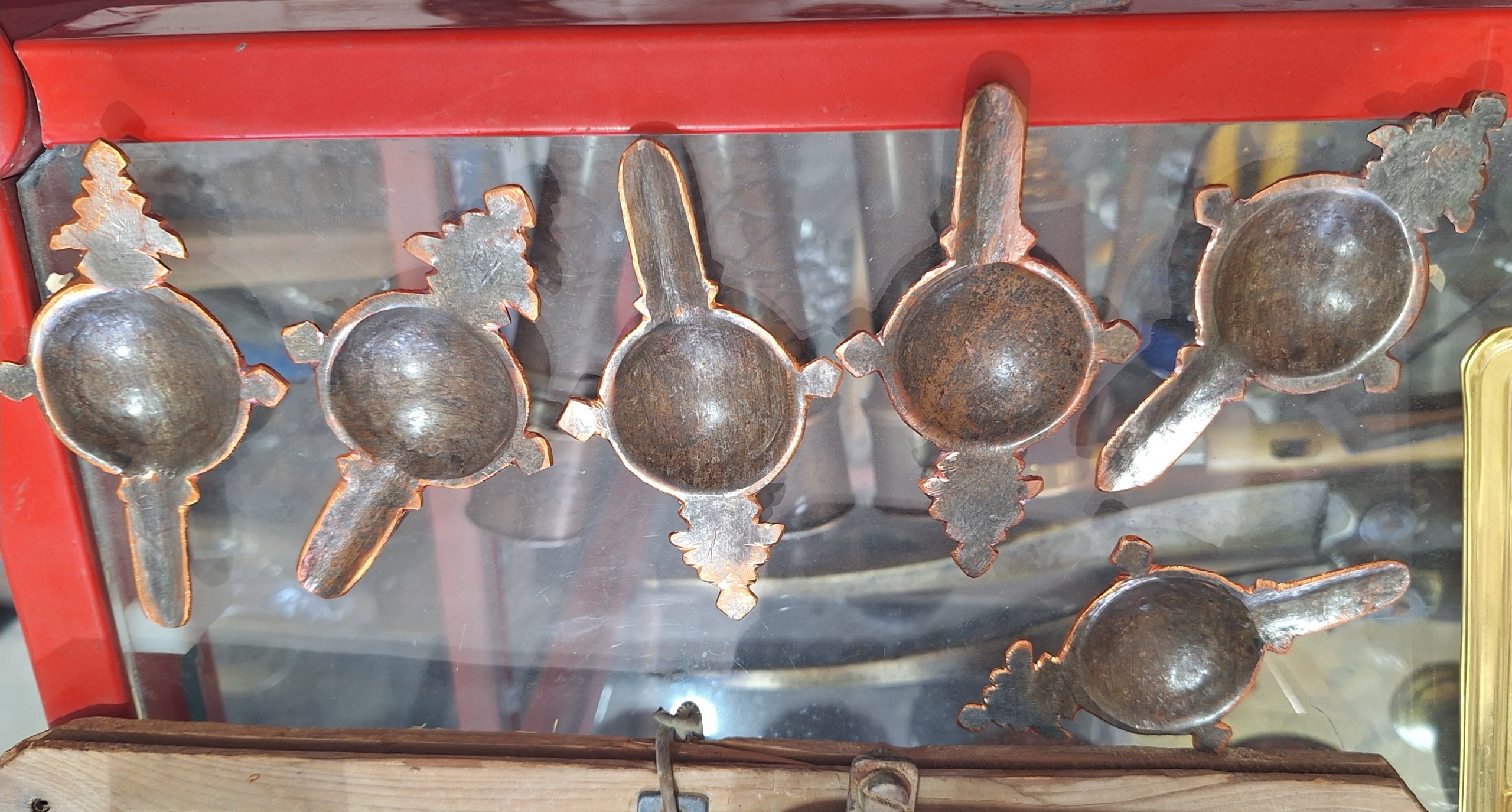 دارو دان مسی زیبا