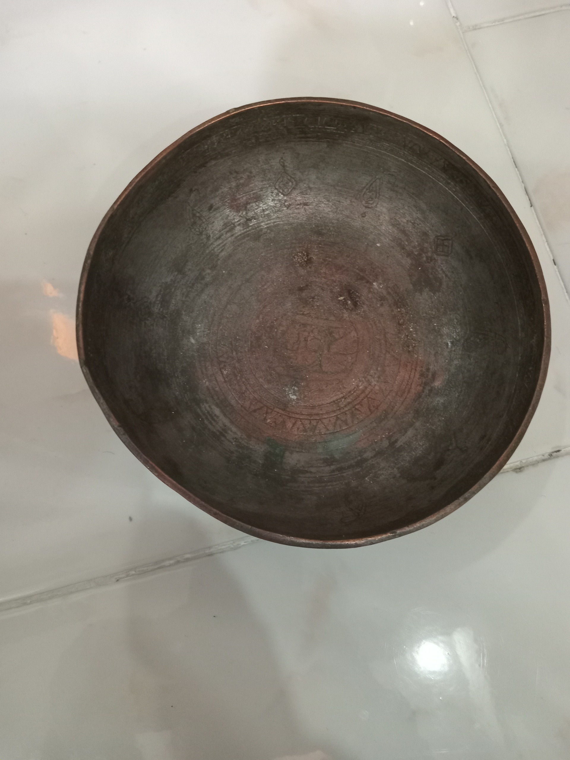 کاسه قدیمی کار دست