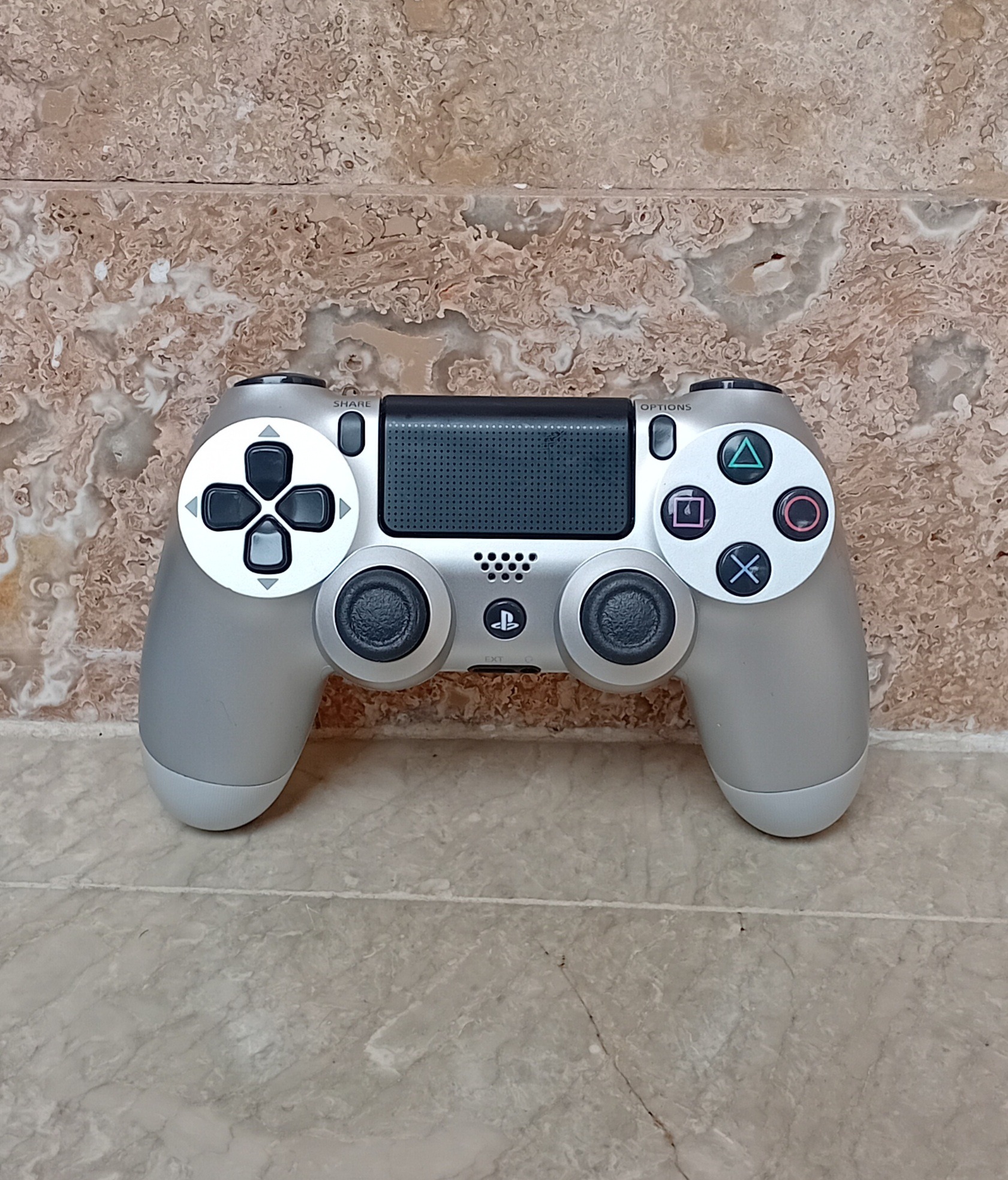 دسته اورجینال PS4 سیلور