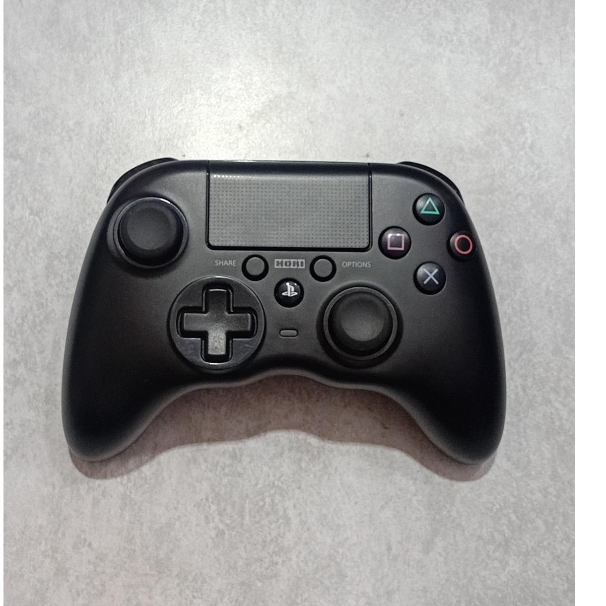 دسته اورجینال PS4 برند و مدل HORI ONYX 106E