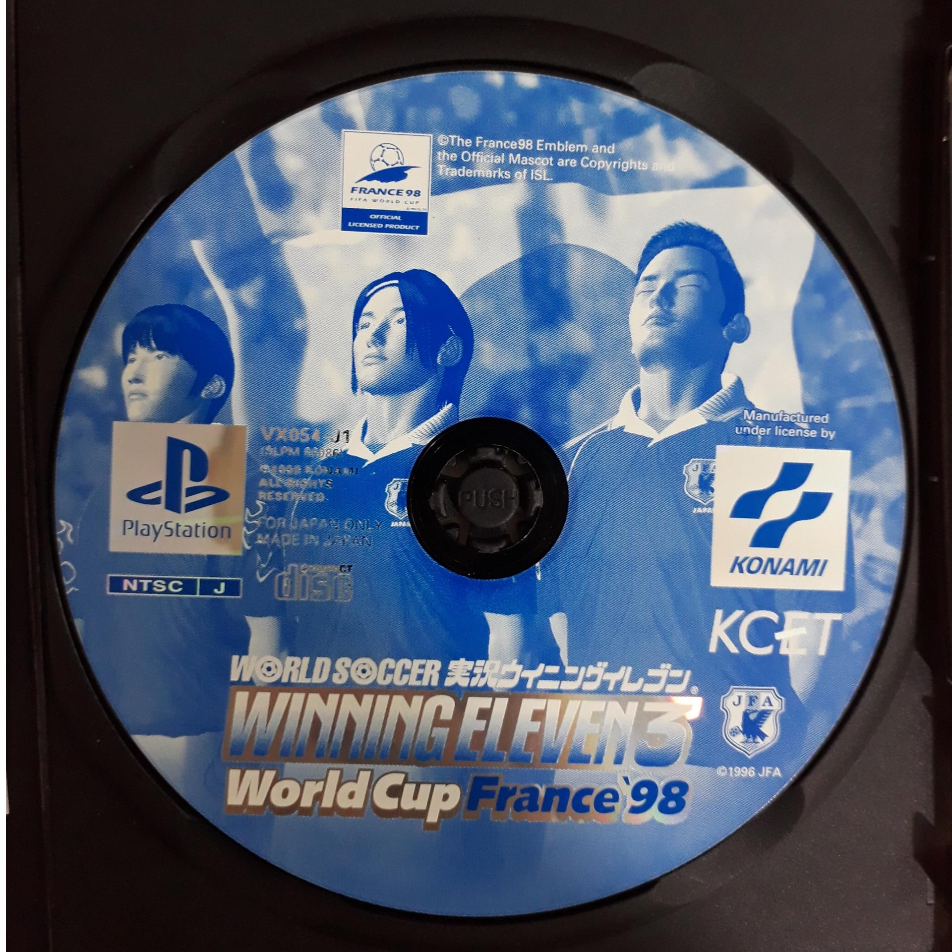 دوعدد بازی فوتبال 98 و 99 پلی استیشنps1 اصلی