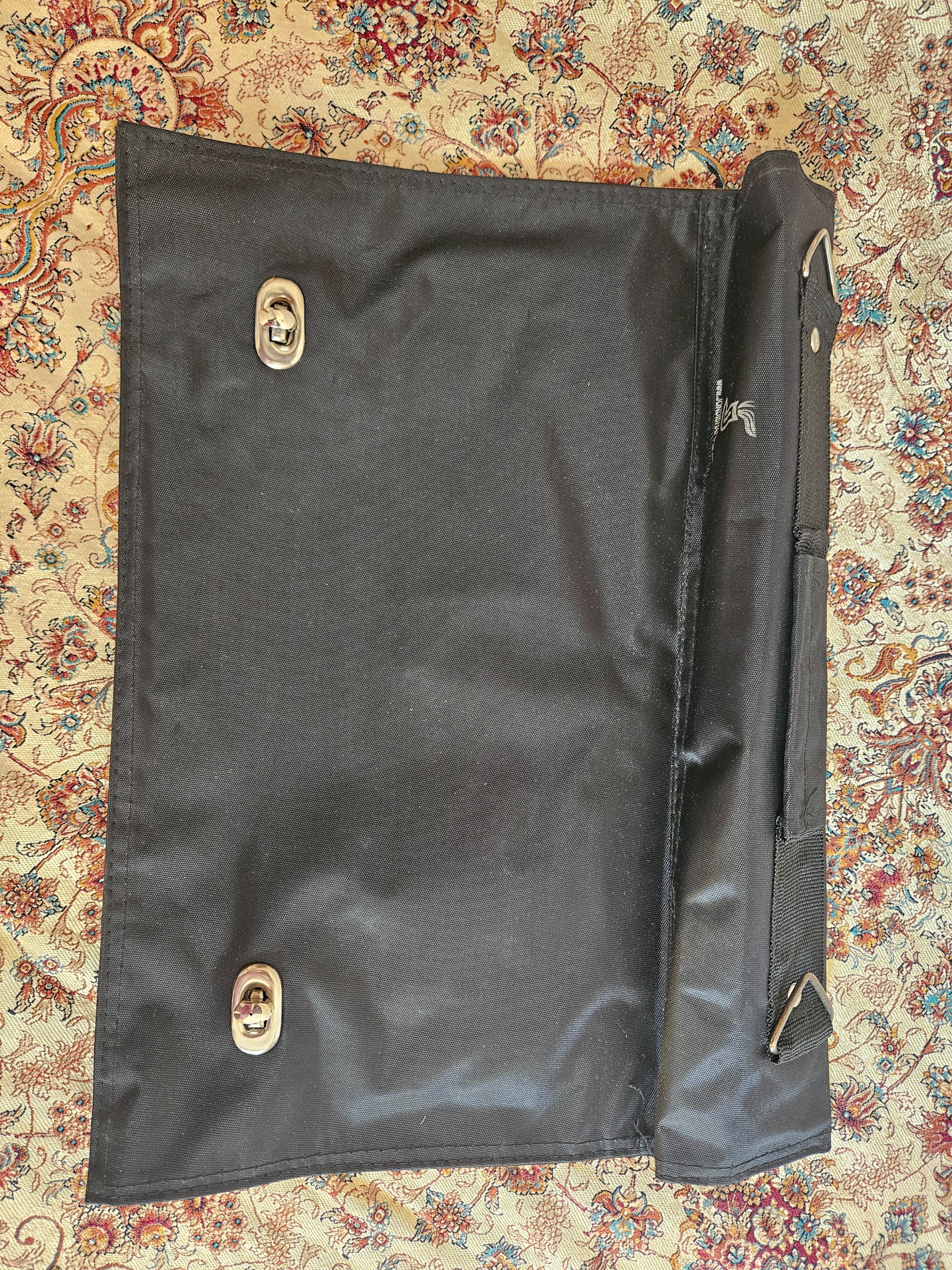 کیف دوشی بسیار سبک