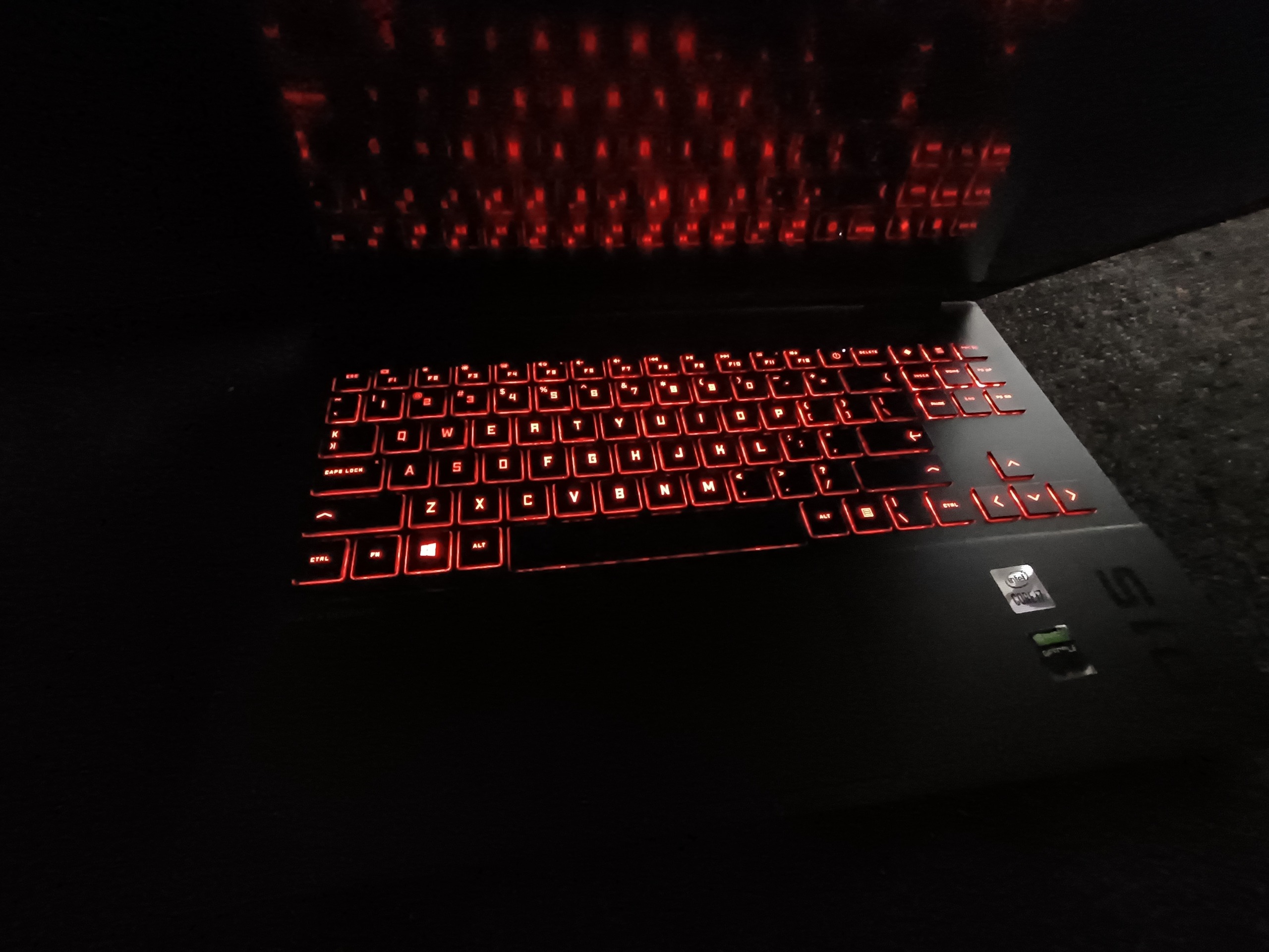 HP OMEN 15 غول گرافیکی و گیمینگ