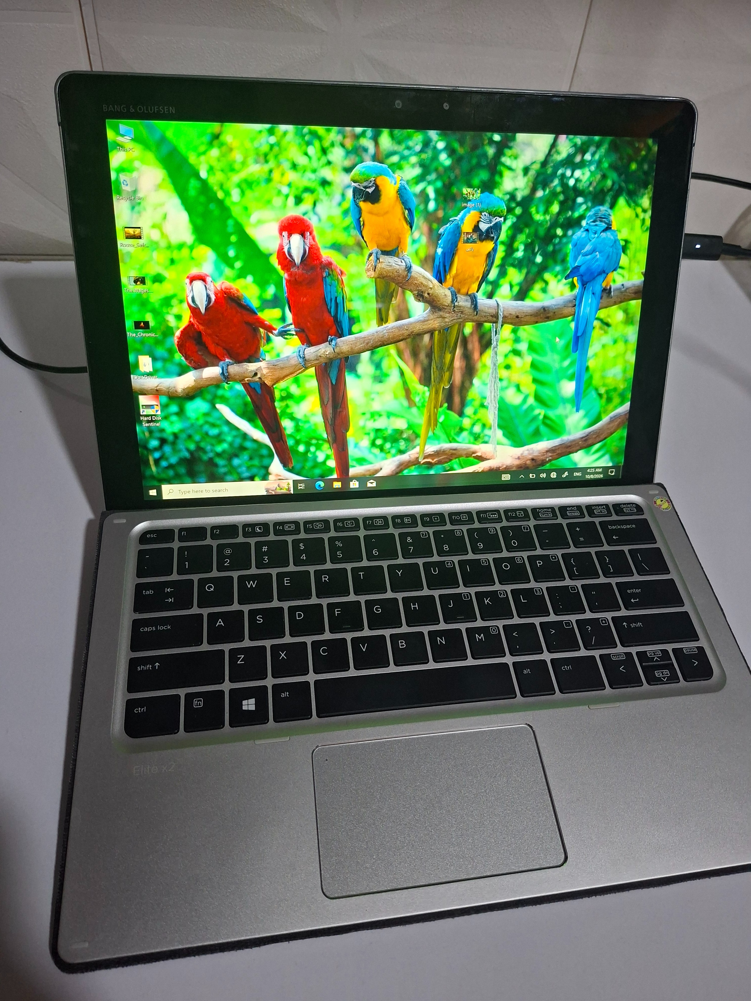 Hp elite X2 در حد نو