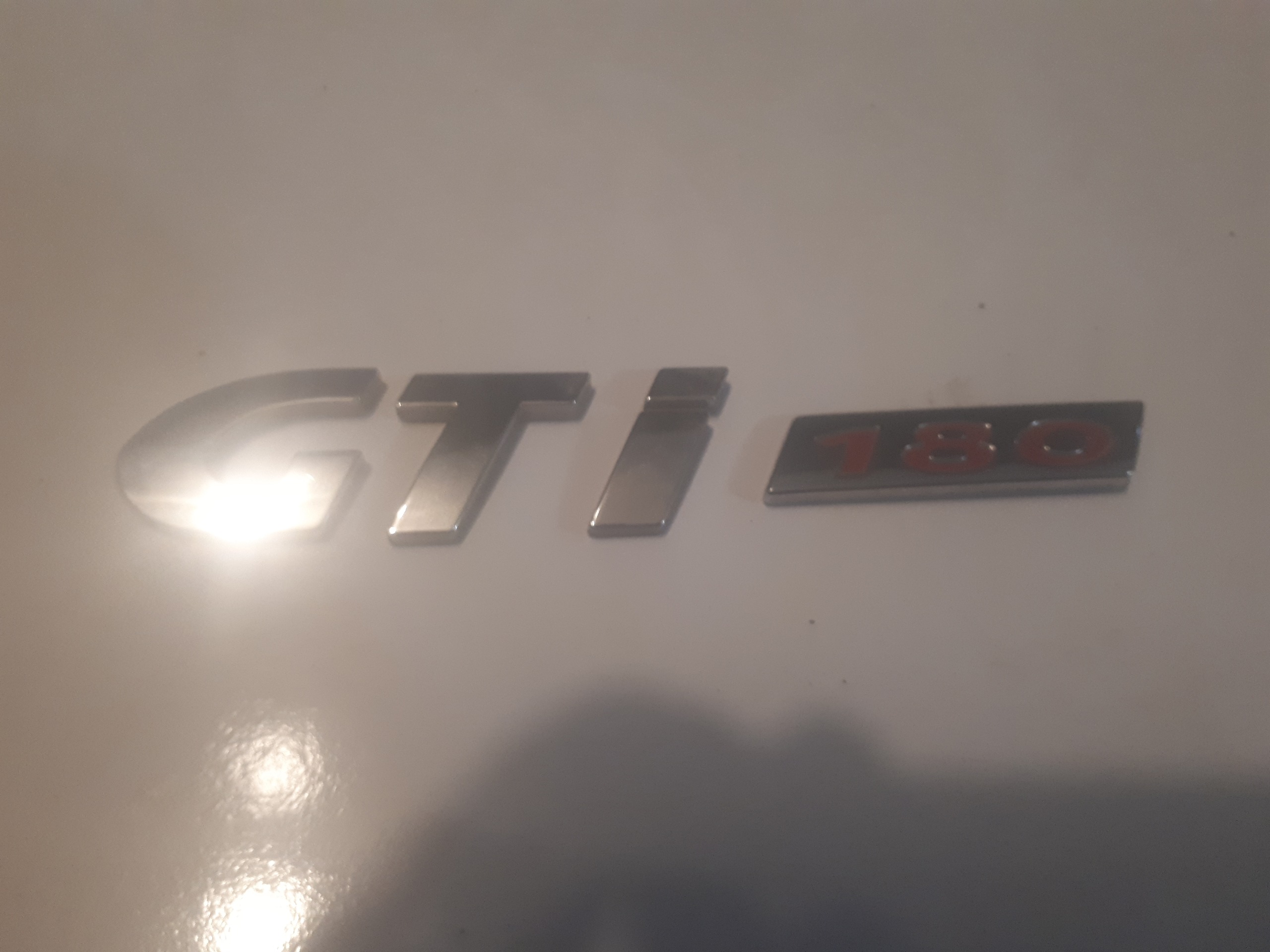 آرم اصلی خودرو gti 206