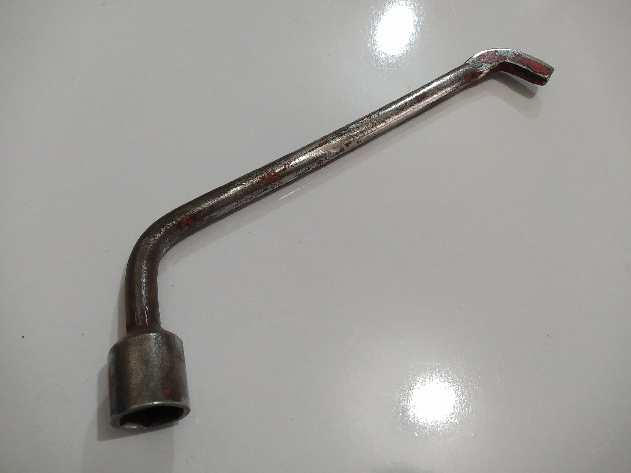 آچار چرخ زیبای 19 میلیمتر فابریک SWISS MULER