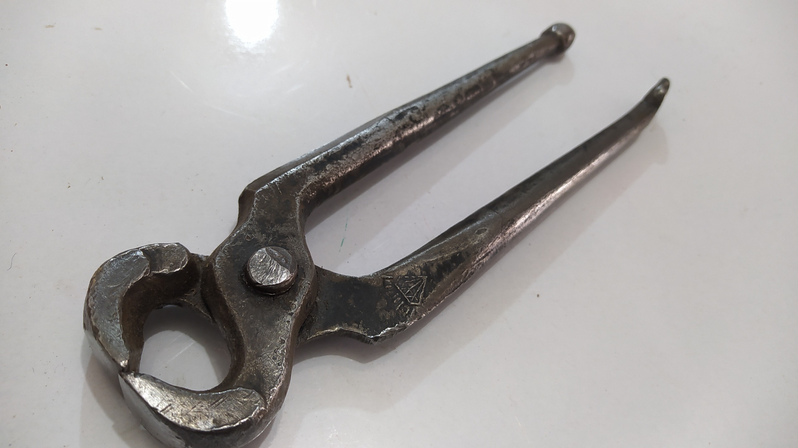 گاز انبر قدیمی 8 اینچ DIAMOND بسیار زیبا