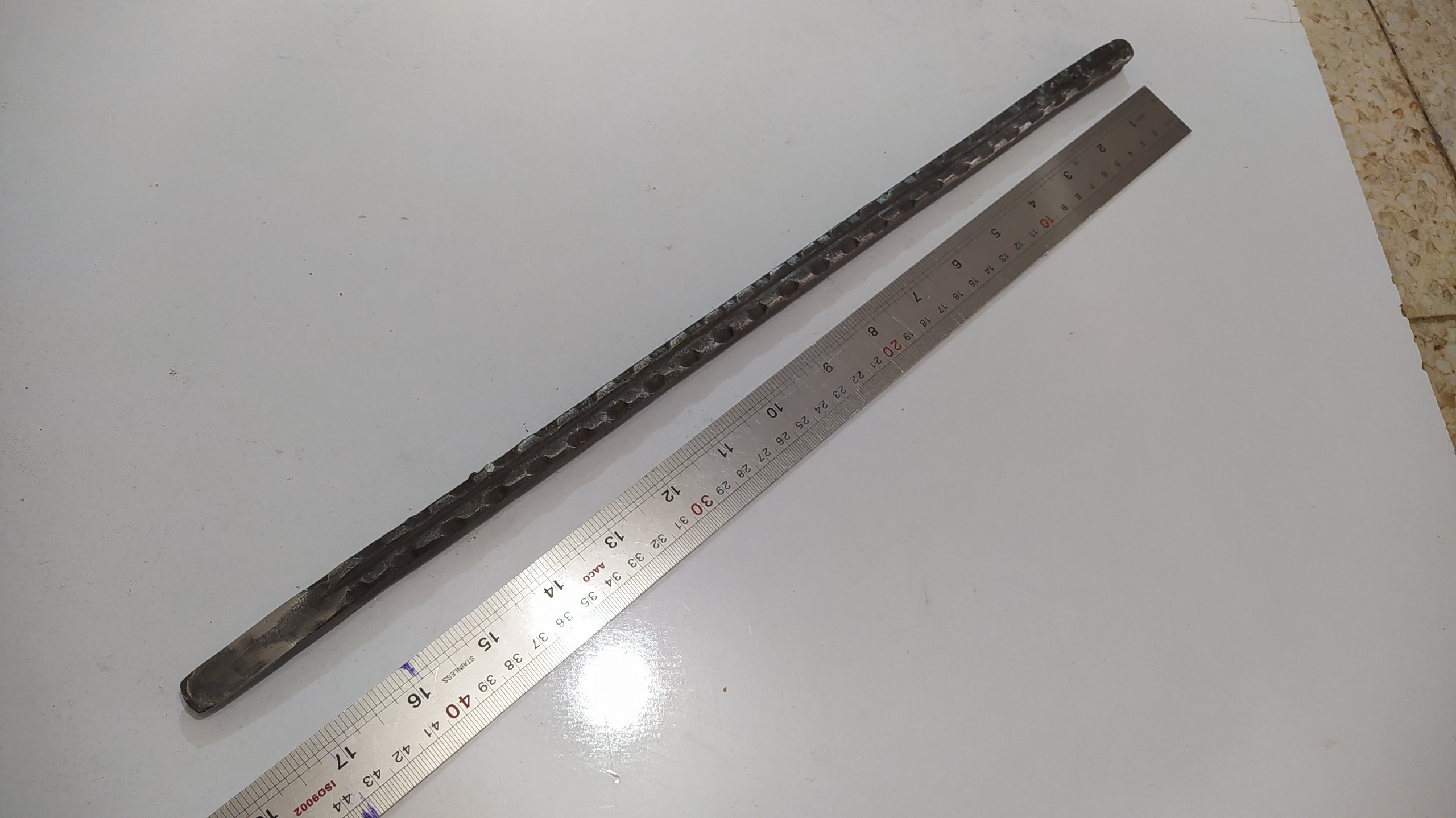 قلم فولادی آنتیک نقش دار 47 سانتی ظریف کاری