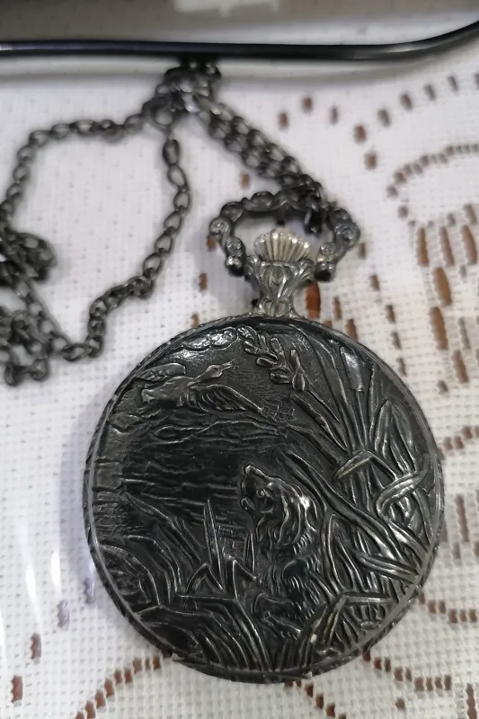 ساعت جیبی کوکی قدیمی