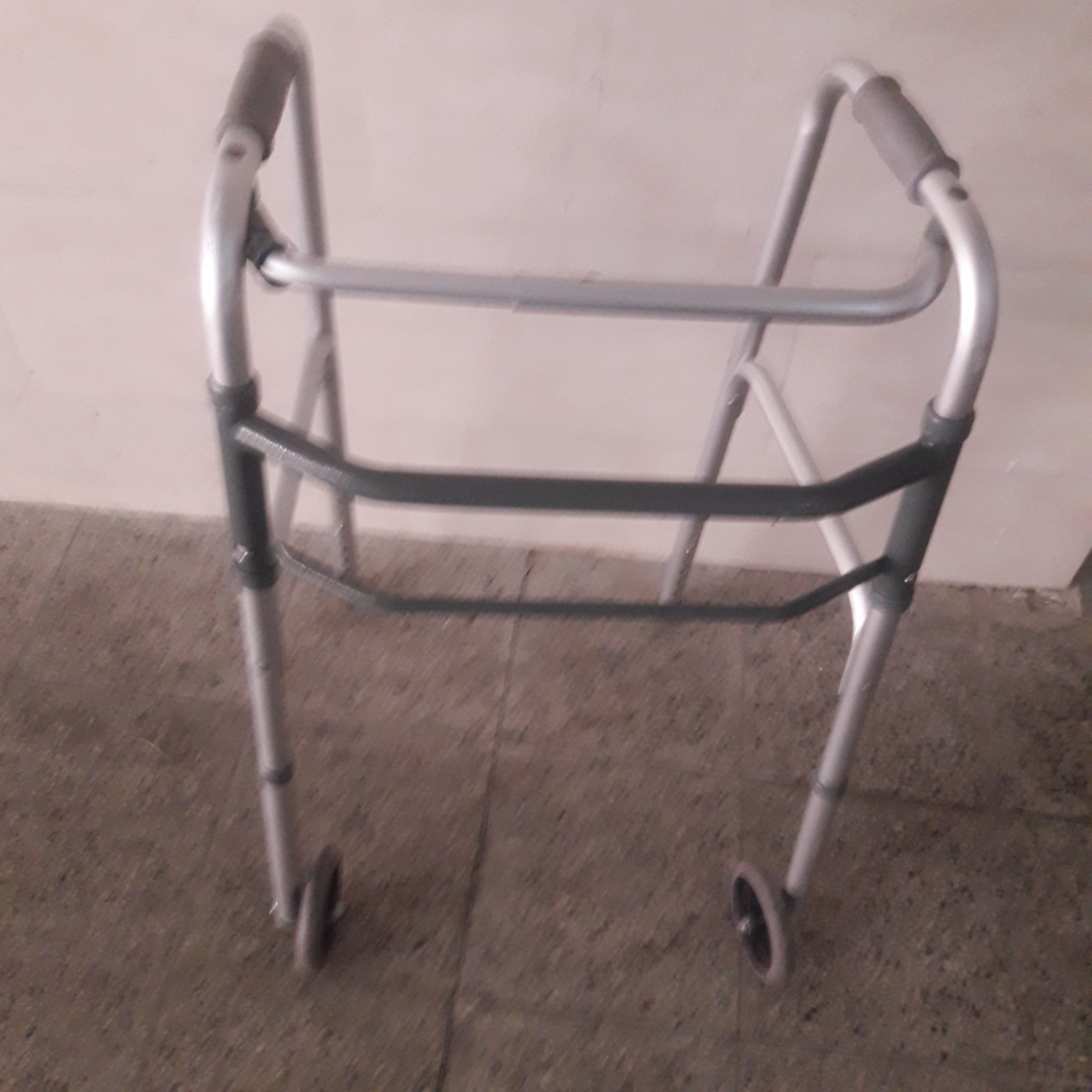 واکر سالم ارتوپدی