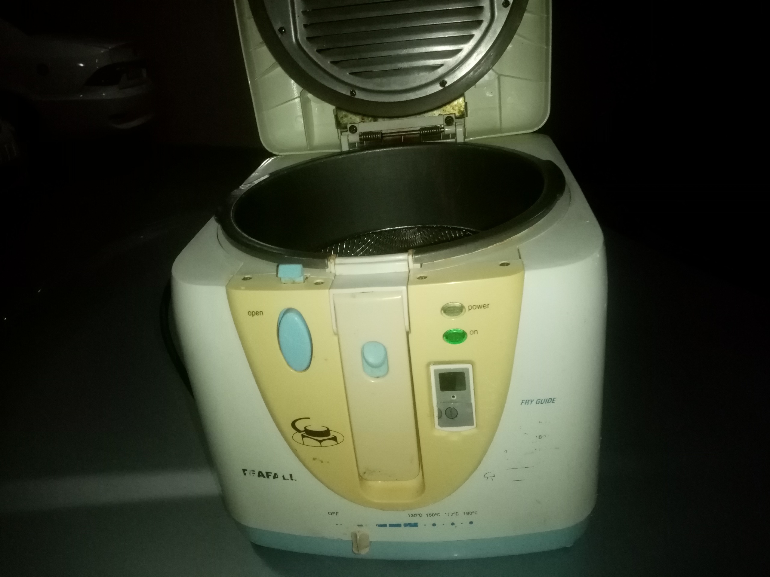 سرخ کن برقی تفال