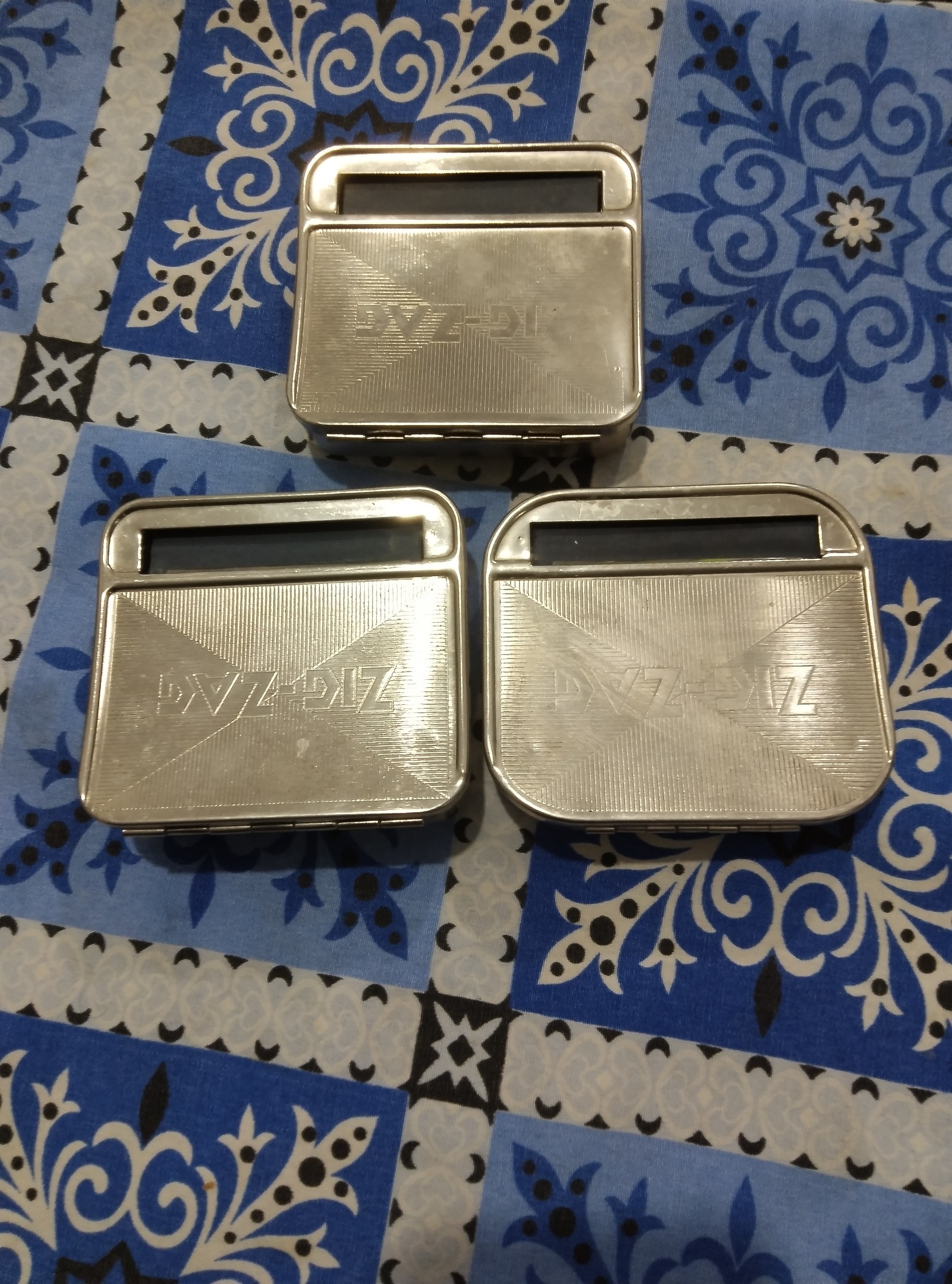 3عدد دستگاه سیگار پیچ