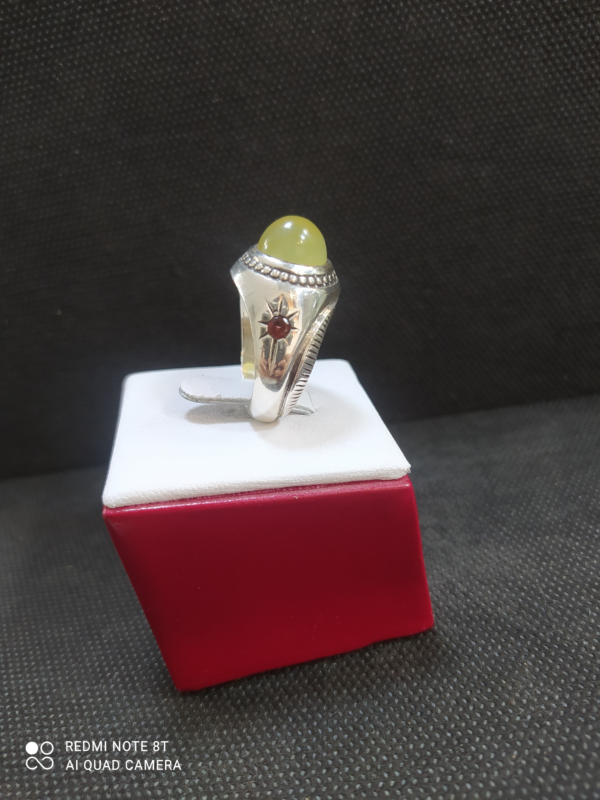 انگشتر نقره مردانه فاخر با سنگ عقیق زرد