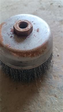 برس