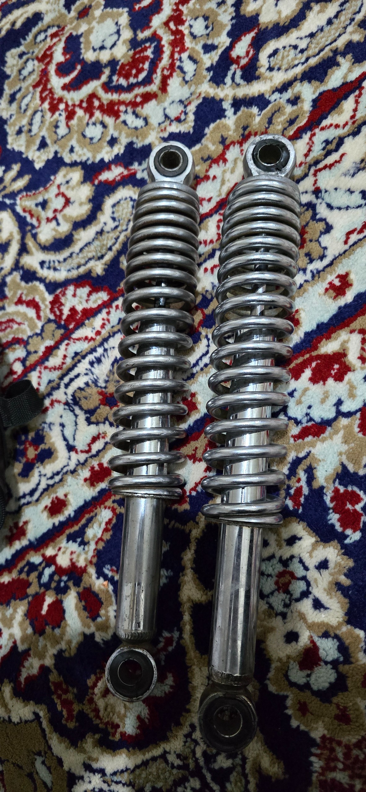 کمک فنر عقب سی دی ای ژاپن
