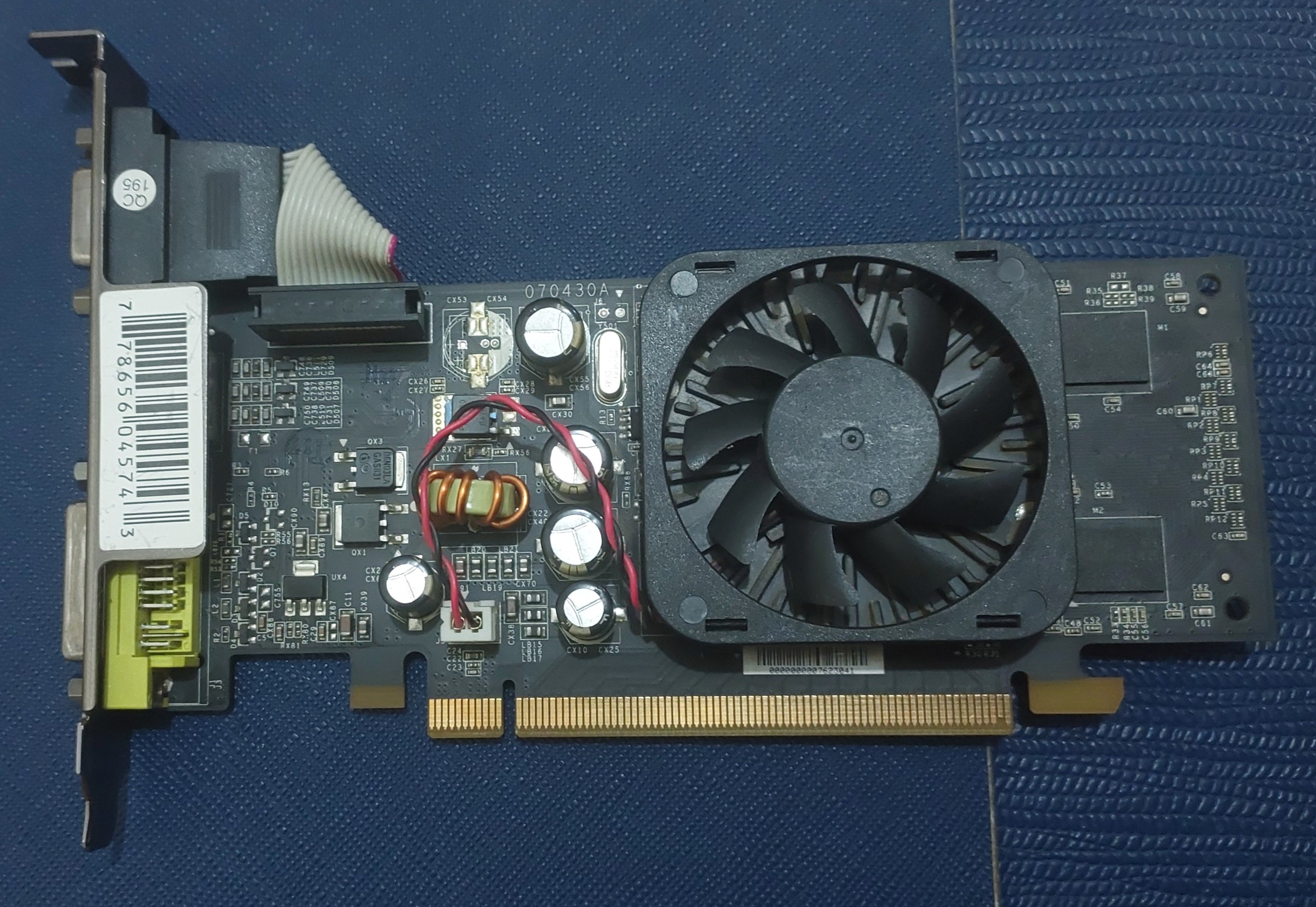 کارت گرافیک جی فورس مدل GF8400-DDR2 256 MB