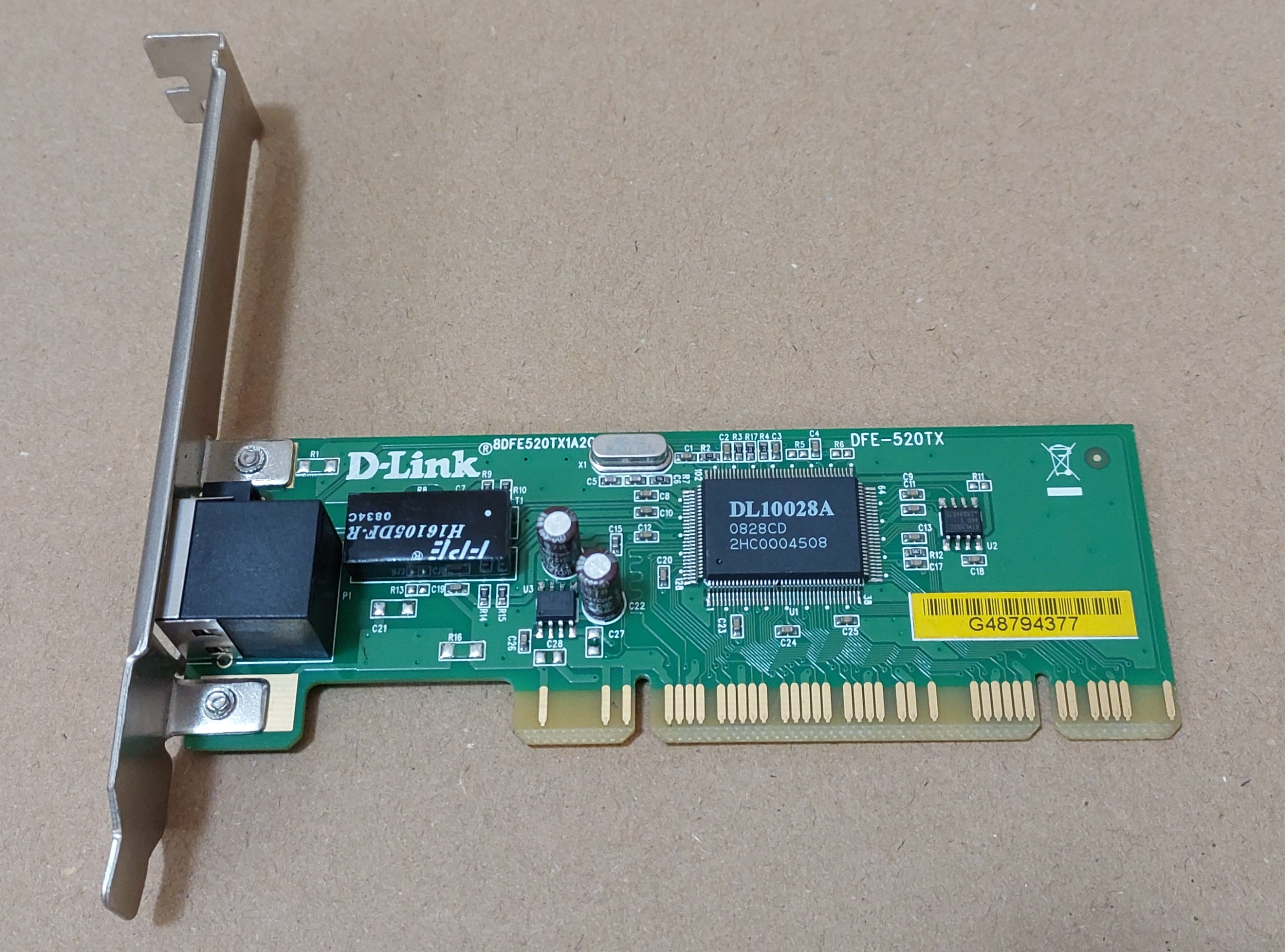 2 کارت شبکه 10100Mbps دی-لینک مدل DFE-520TX