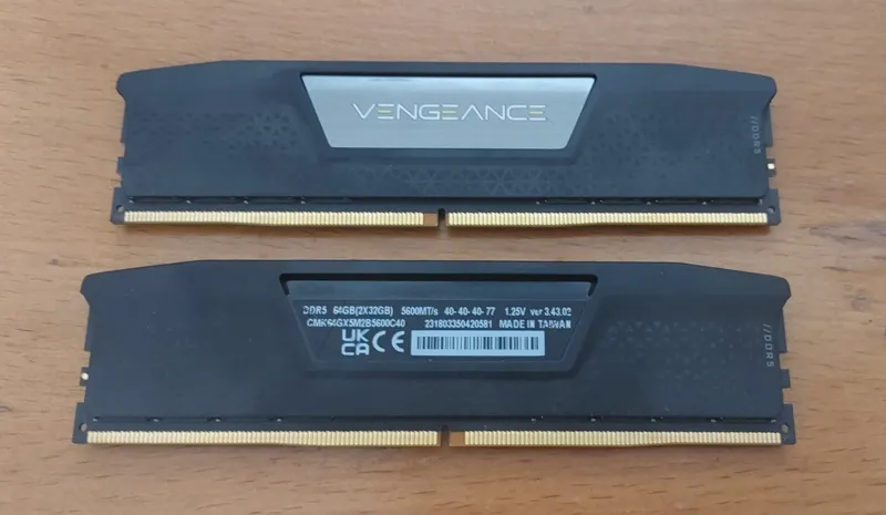 رم کامپیوتر 64GB کورسیر ddr5 باس 5600 با گارانتی