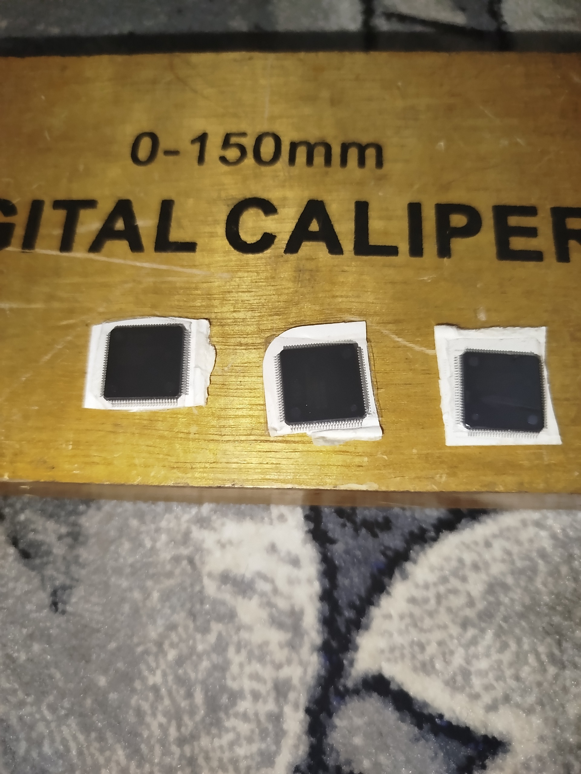 ی سی LPC1768FBD100 میکرو کنترولر