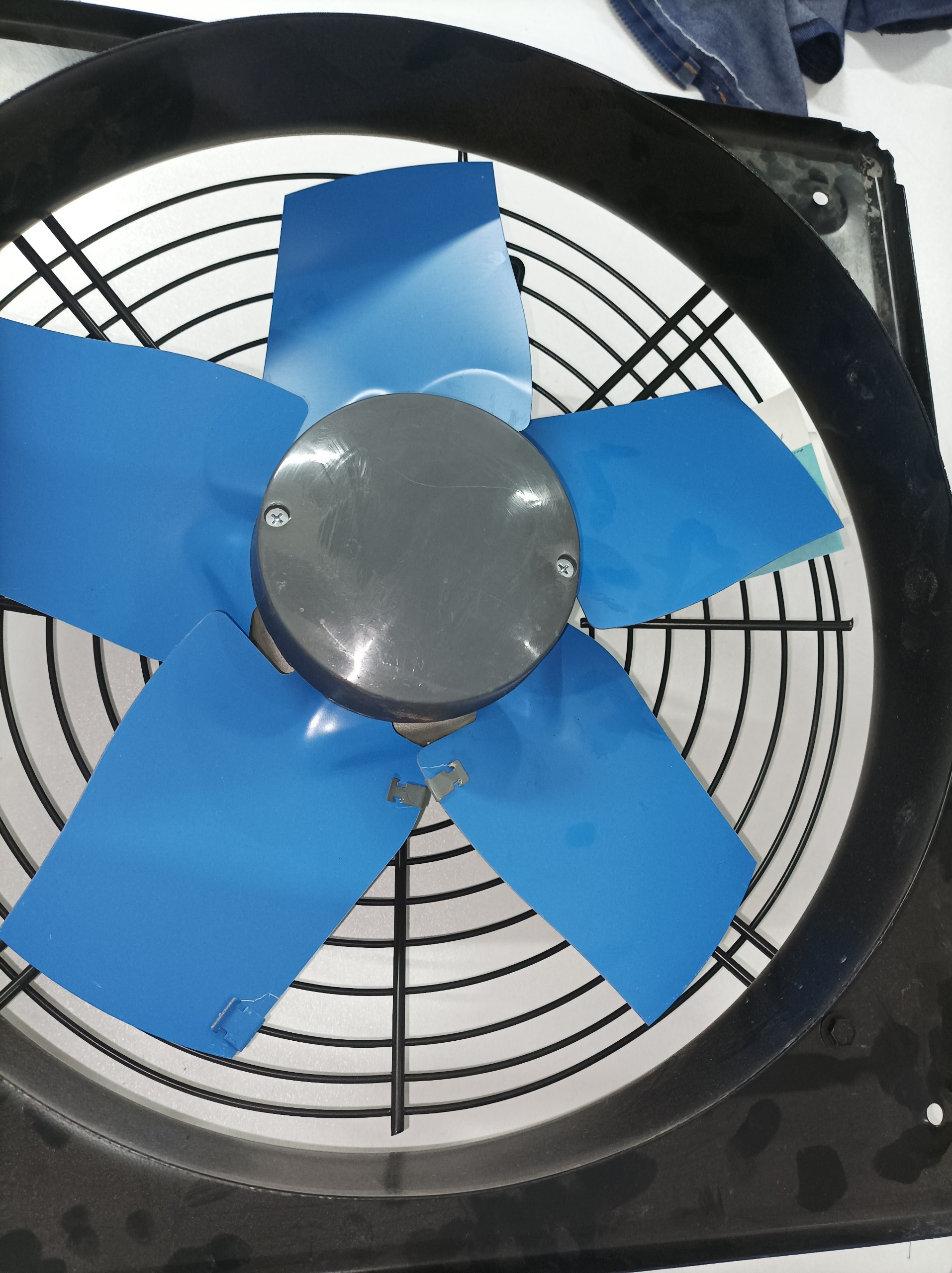 هواکش دمنده مدل 40D2s قوی و نو