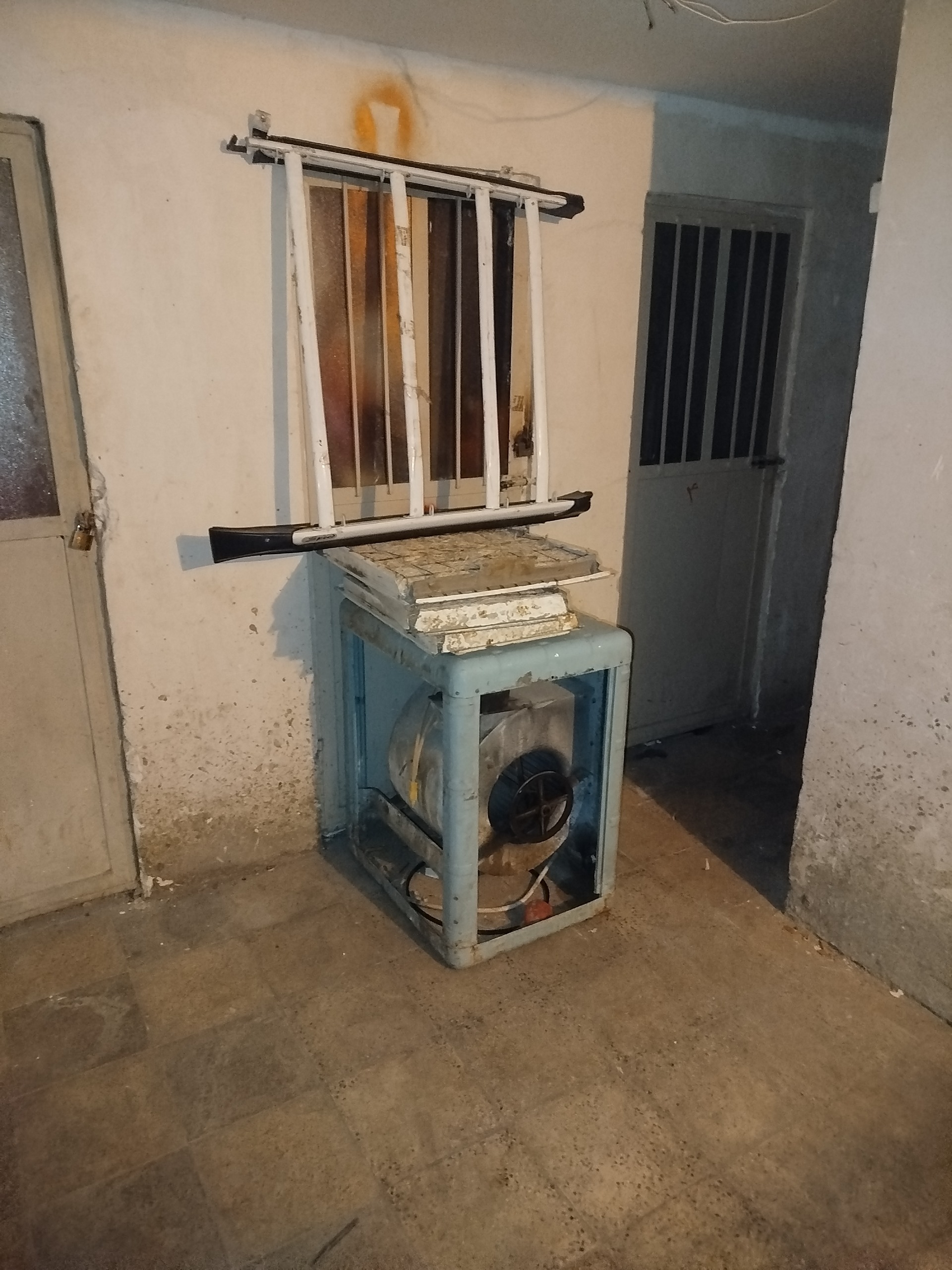 کولر آزمایش 3500
