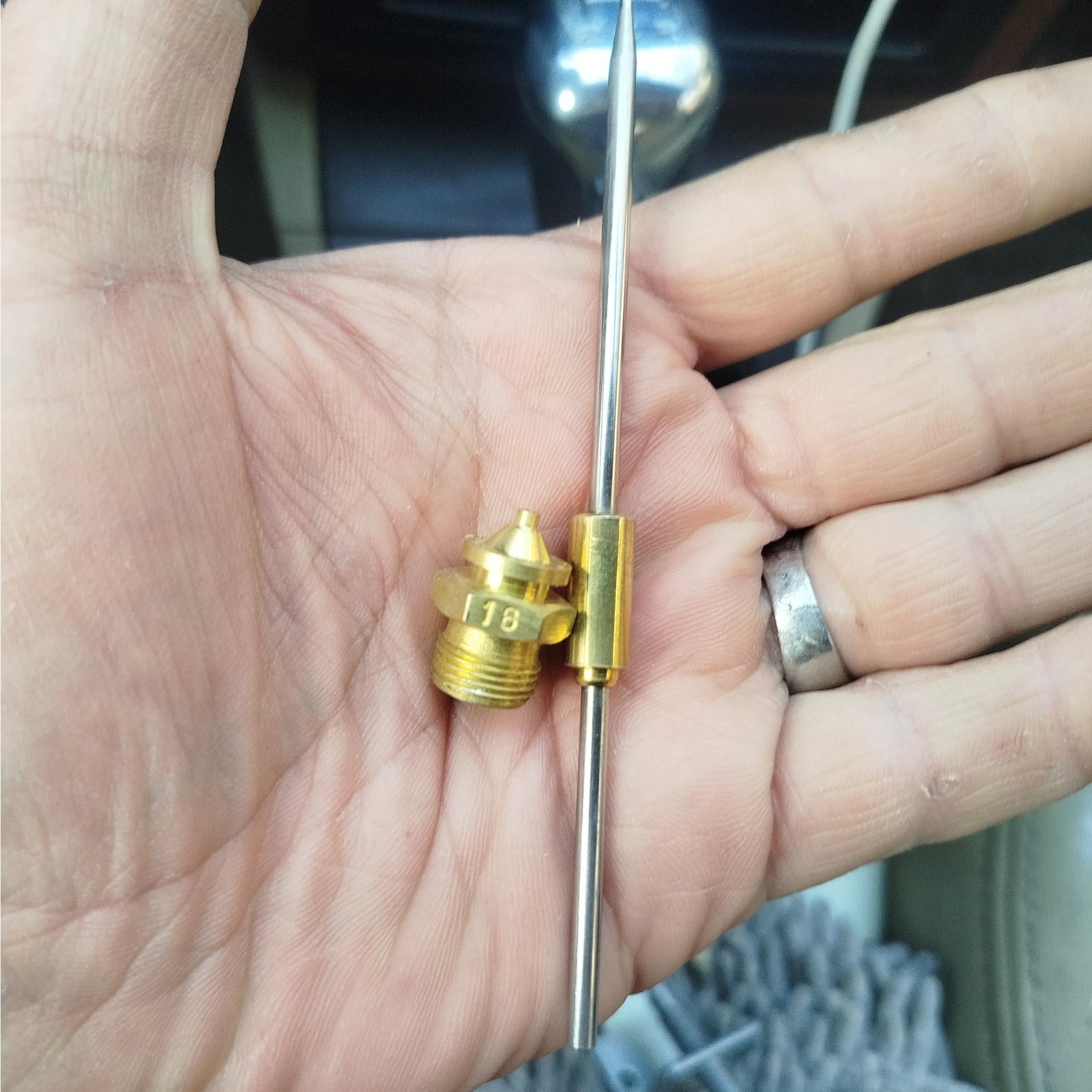 سوزن پیستوله آستورو