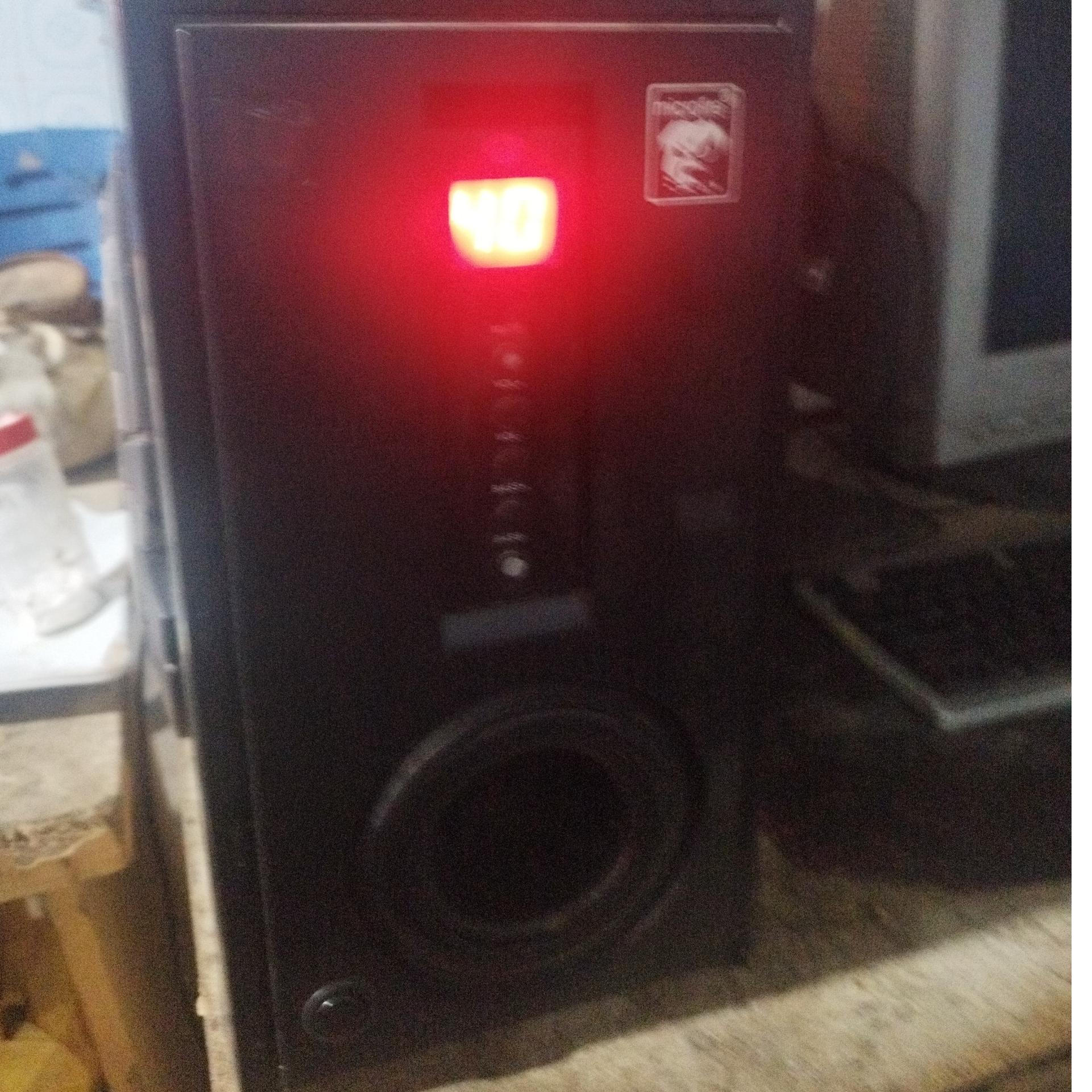 اسپیکرمیکروmicrofire دست دو توضیح دارد