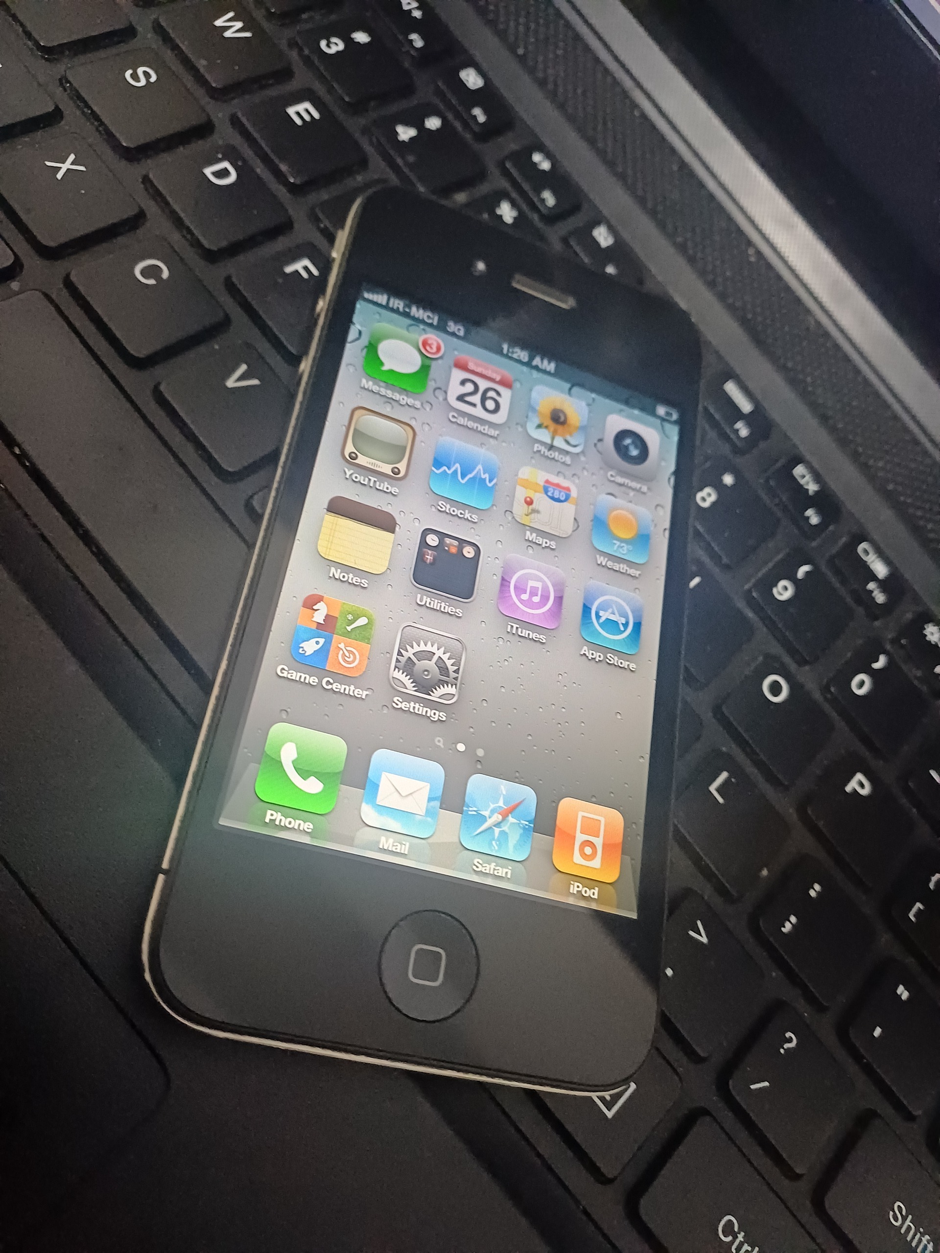 iPhone 4 - iOS 4 کلکسیونی