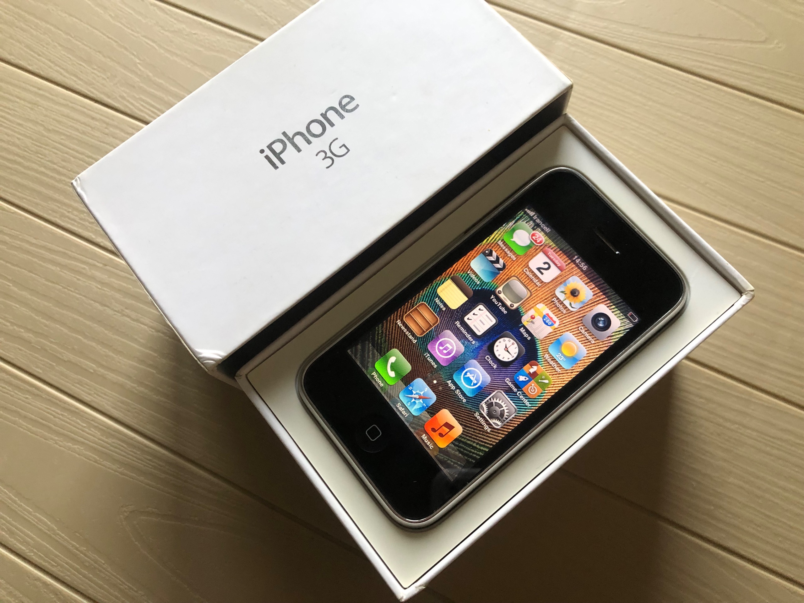 اپل آیفون 3جی iPhone 3GS - iOS 5 کلکسیونی