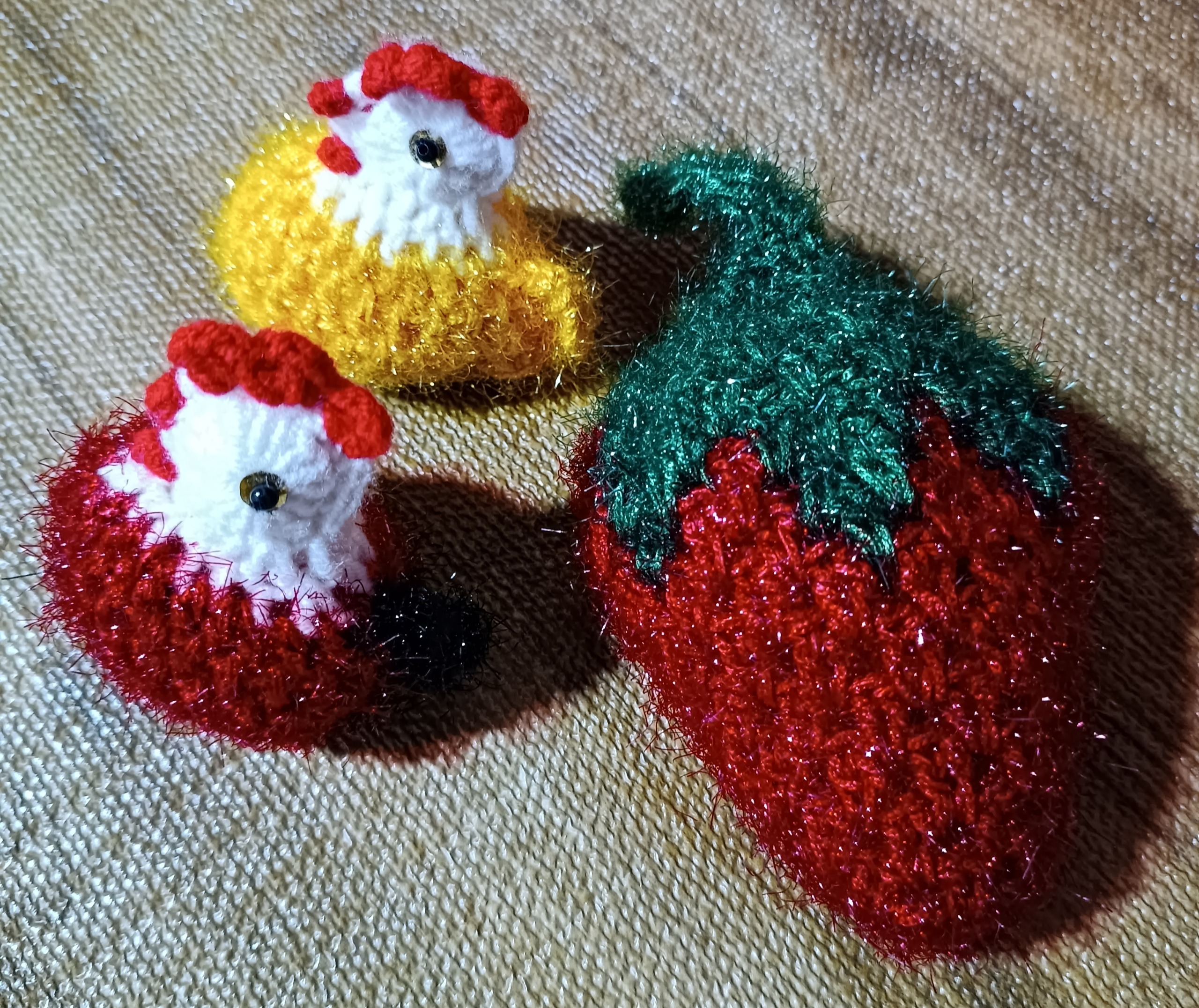 عروسک دست ساز بافتنی 3تا باهم