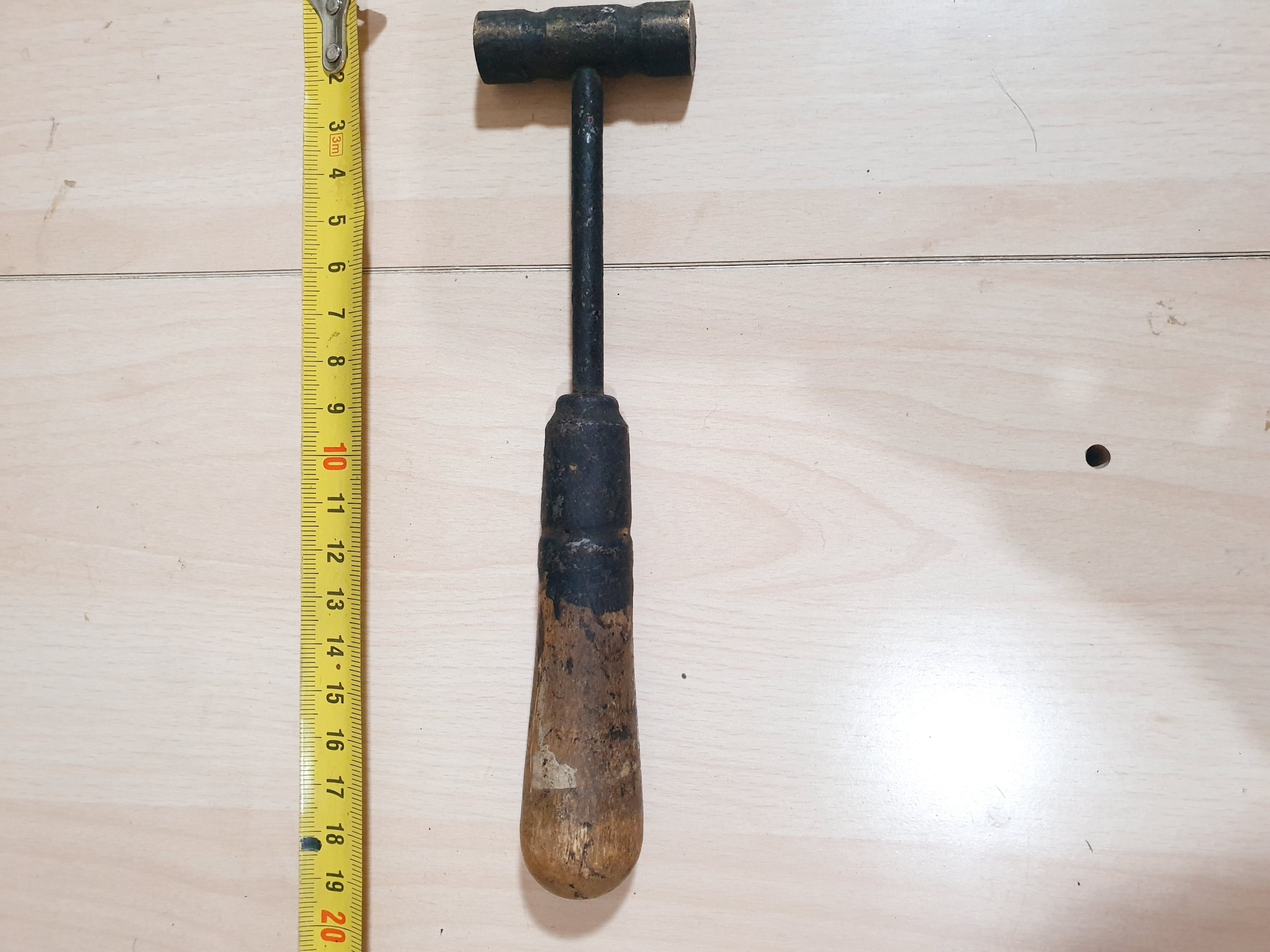 چکش اینگلیسی بسیار قدیمی کله برنجی