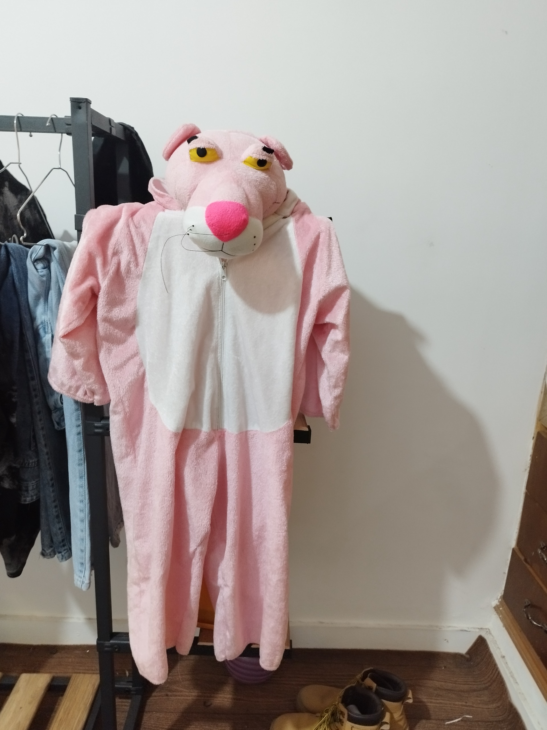 تن پوش پلنگ صورتی