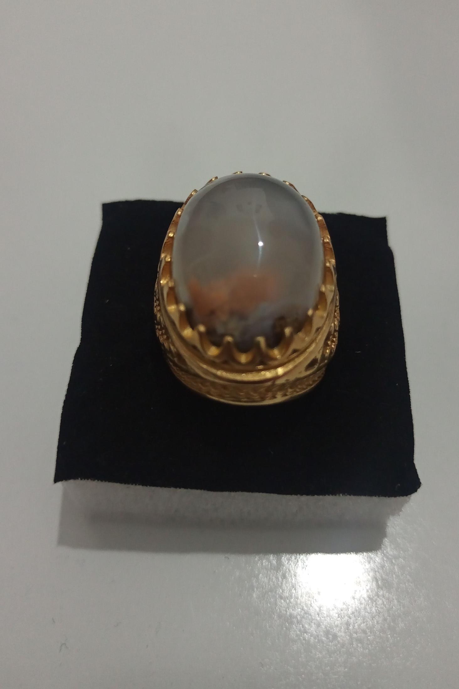 انگشتر طلا روس با سنگ عقیق آبدار آکواریومی طبیعی