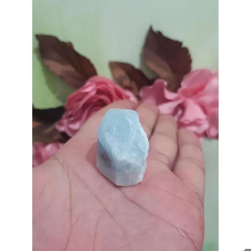 سنگ کلکسیونی آکوامارین