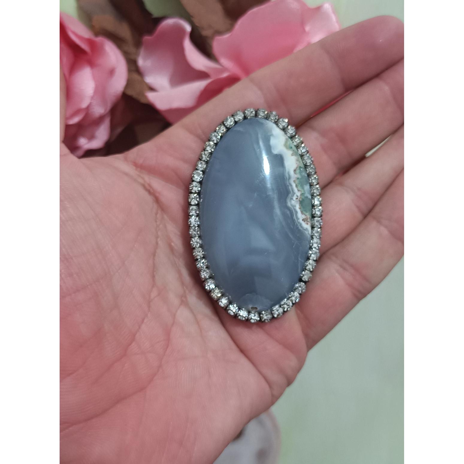 سنجاق سینه عقیق آبدار سلیمانی