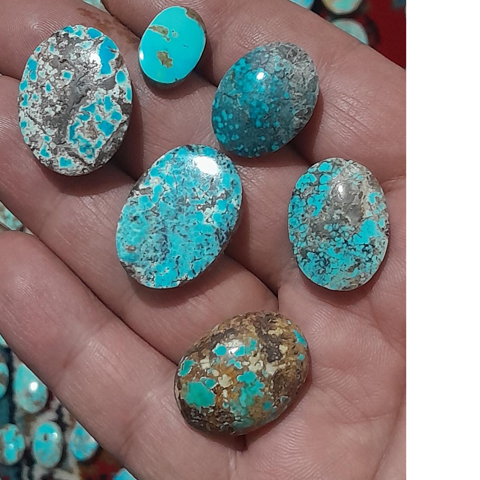 فیروزه نیشابور بارخانه 505گرمی طبع ابی