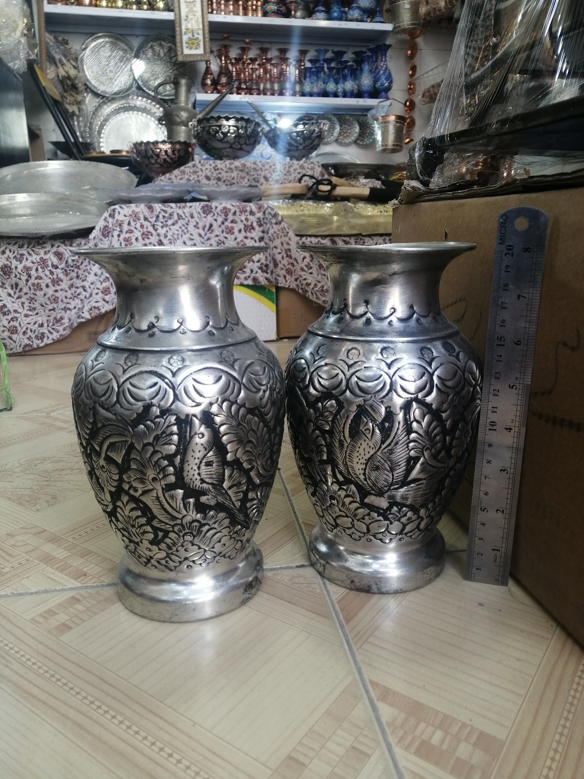 گلدان مسی قلمزده