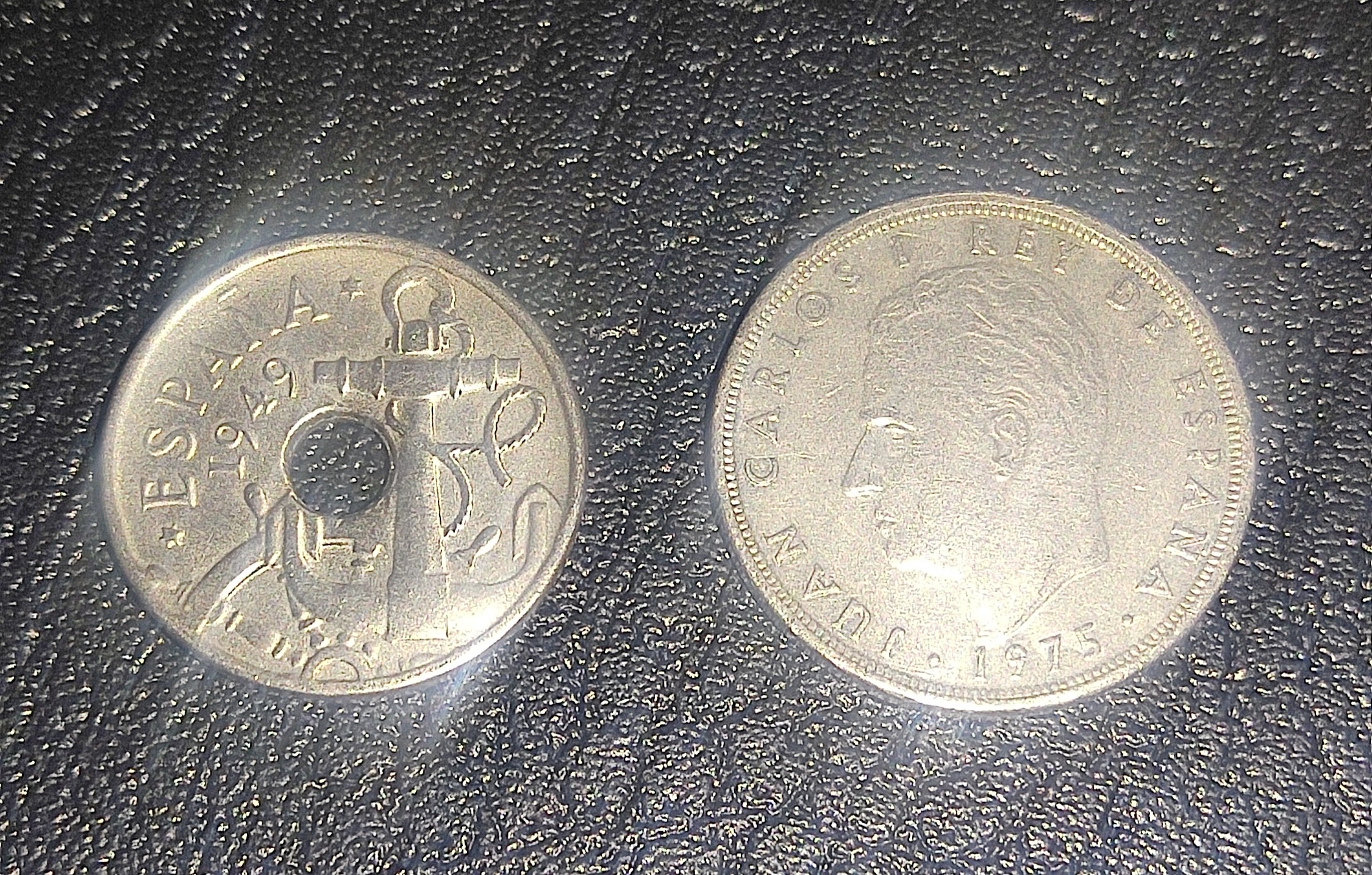 50 سنتیمو 1949 اسپانیا و 5 پزوتا 1975 اسپانیا