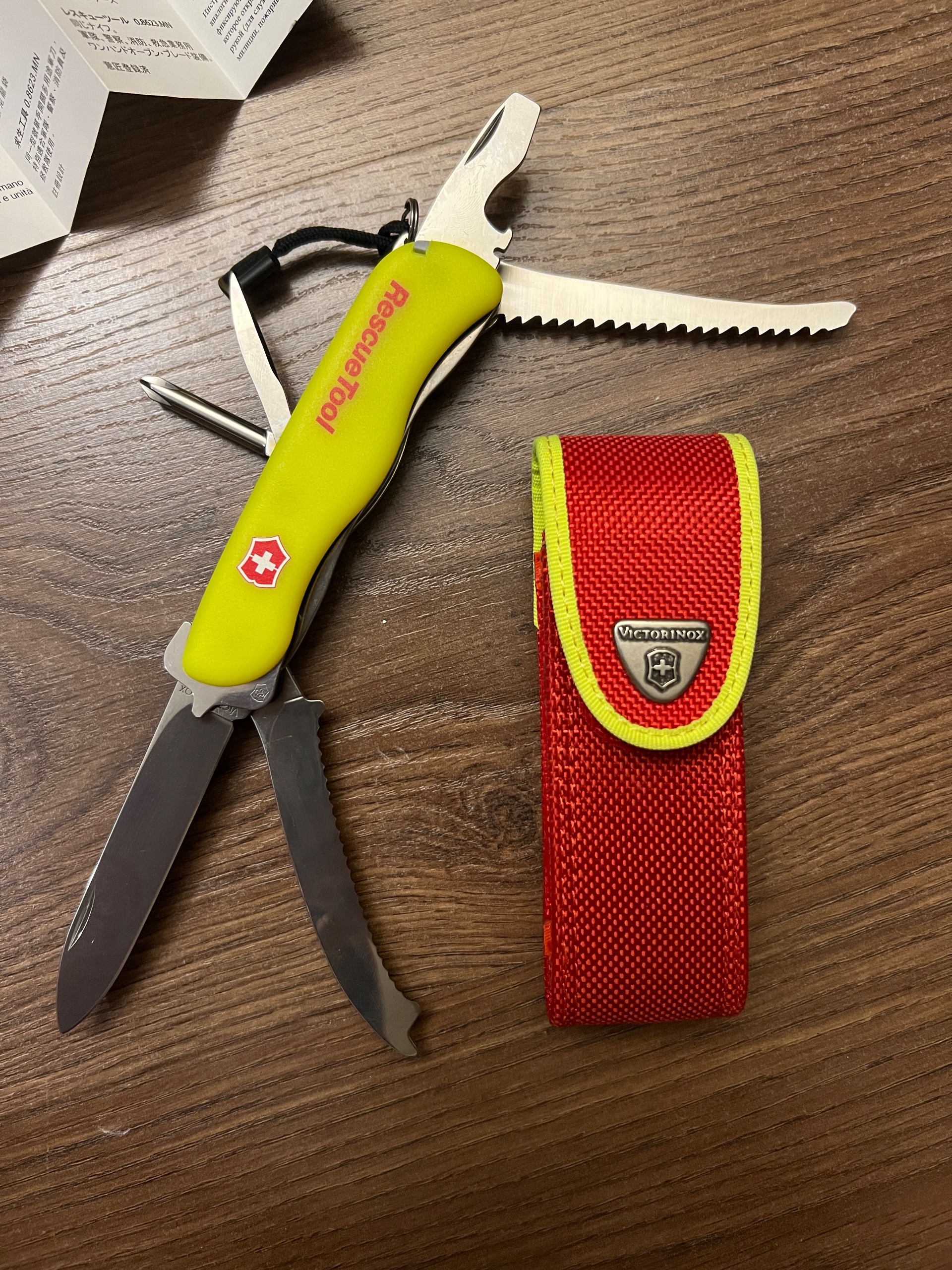 Victorinox Rescue Tool Mw Swiss Army Knife
