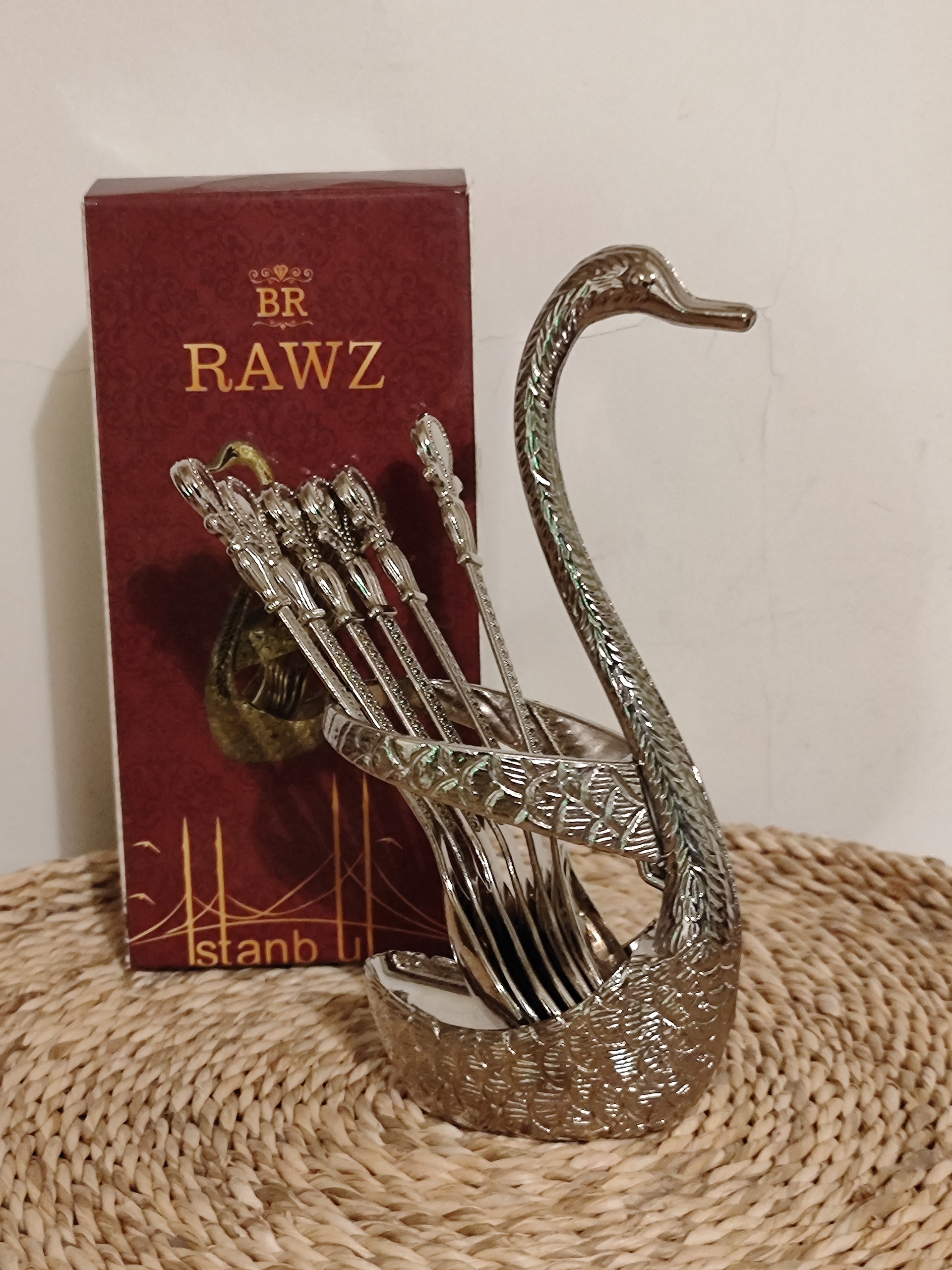 جاقاشقی سلطنتی طرح قو