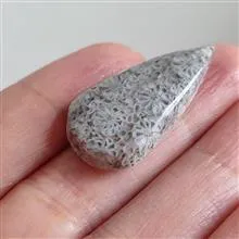 نگین
