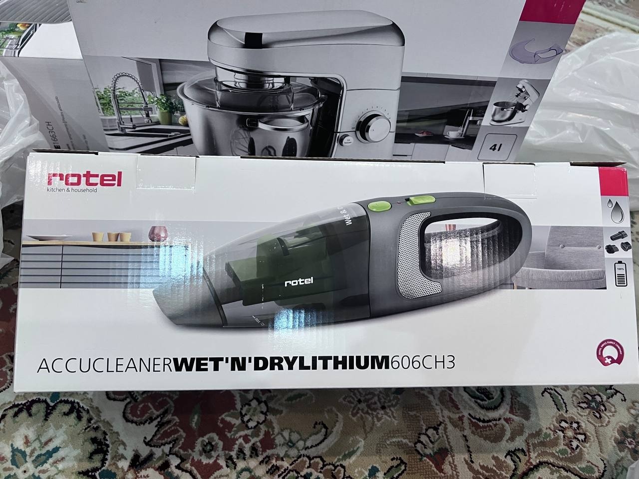 جاروشارژی سوییسی  روتل U606CH3