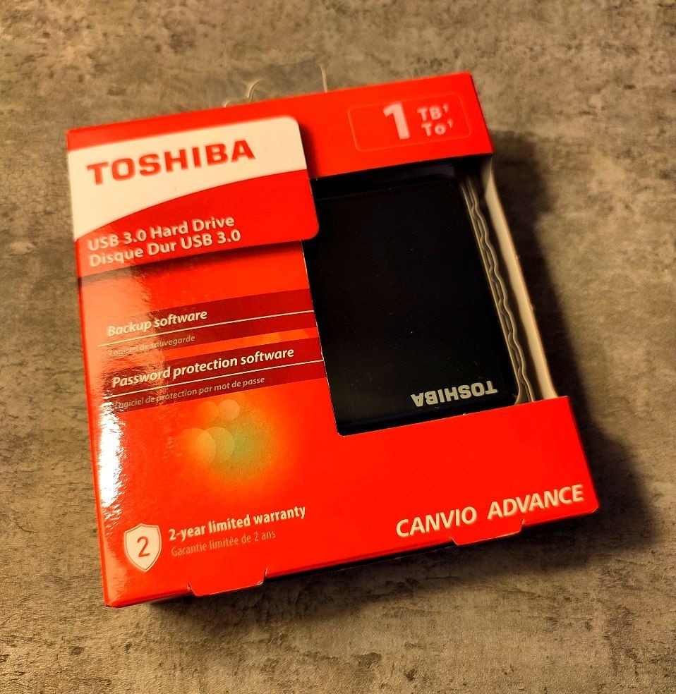 هارد اکسترنال توشیبا Toshiba Canvio Advance