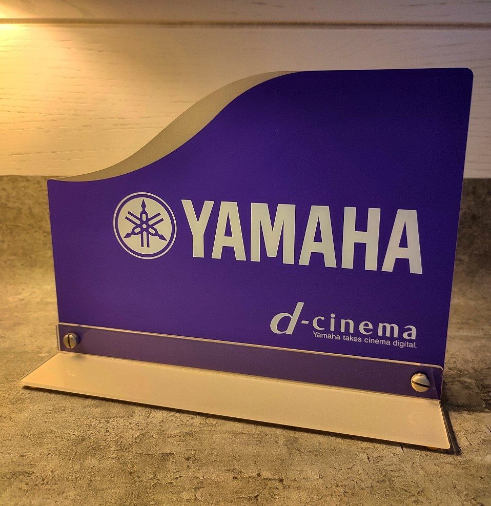 تابلو استند یاماها YAMAHA (تبلیغاتی)