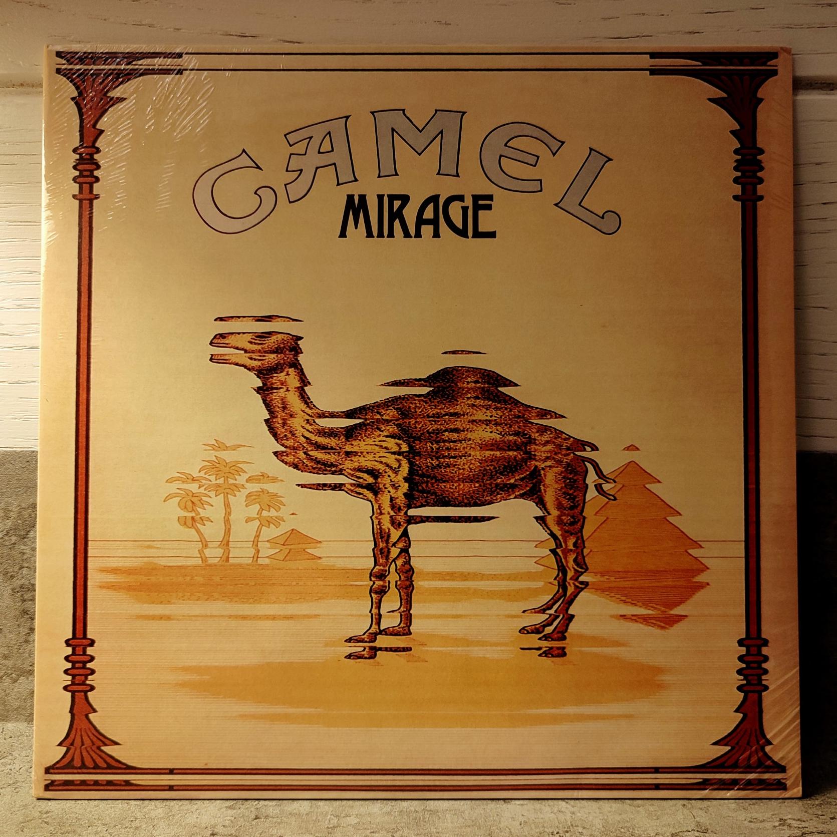 صفحه گرام 33 دور از Camel