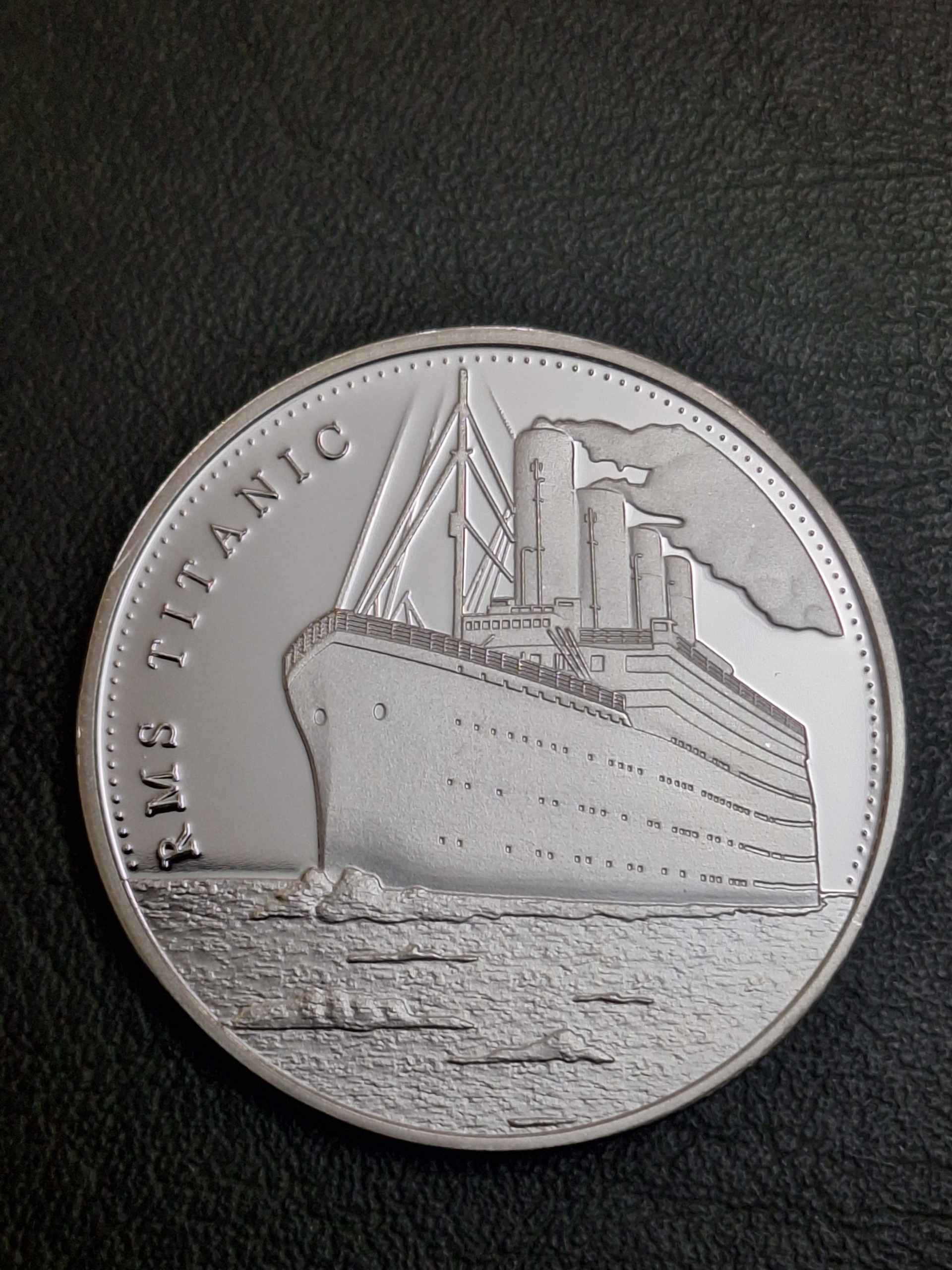 سکه یادبودی تایتانیک نقره ای