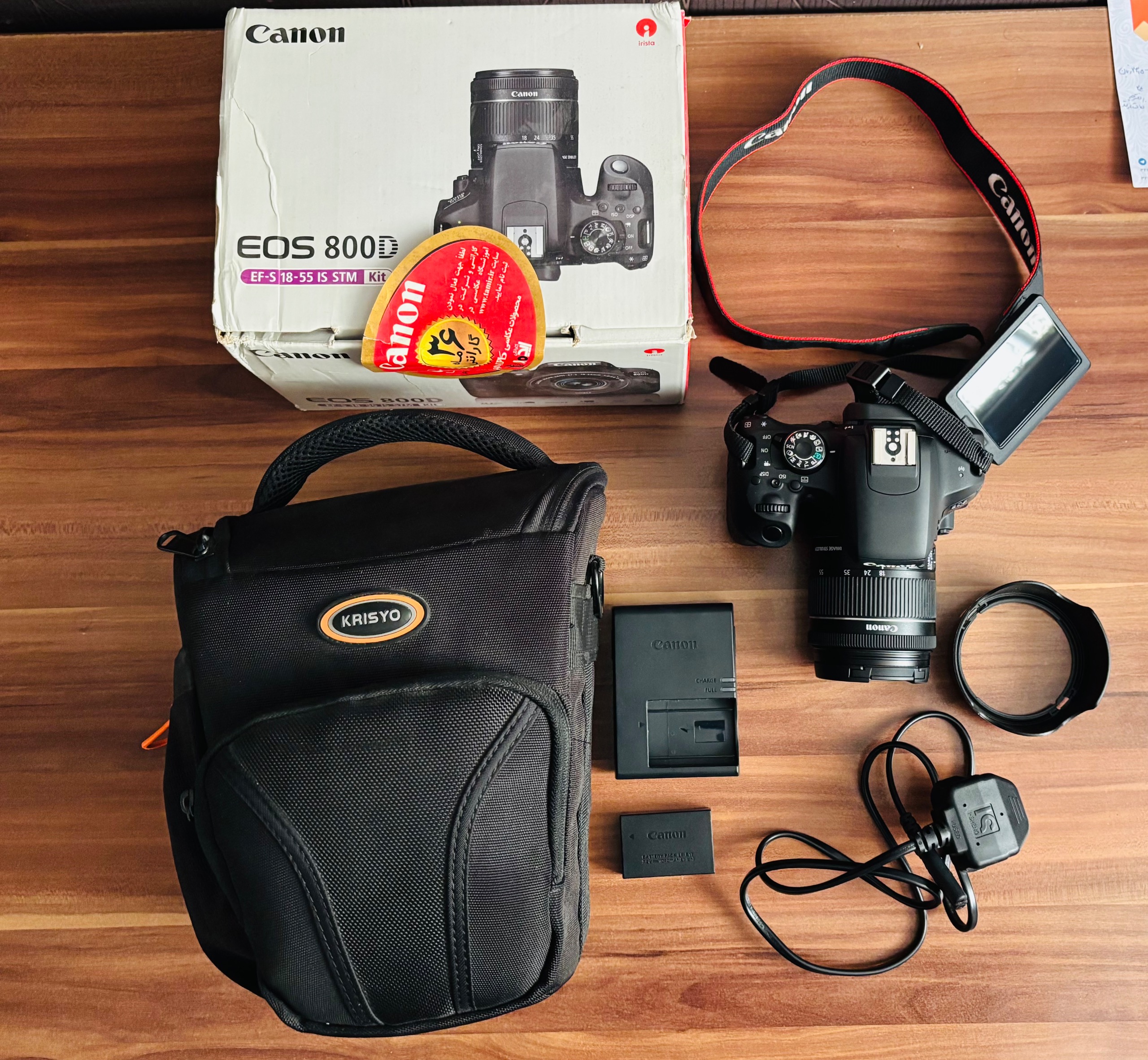 دوربین کانن 800 دی (Canon 800D)-بسیار تمیز