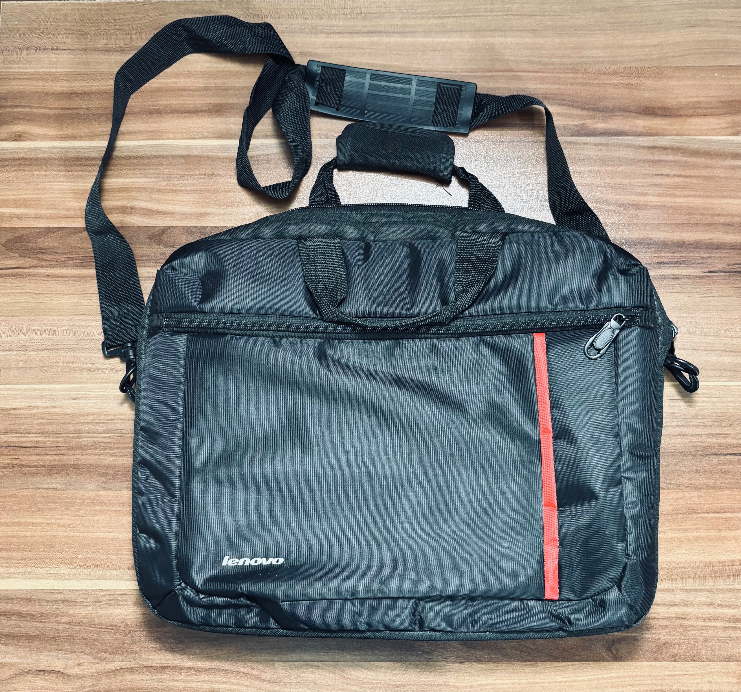 کیف تارگوس مناسب لپ تاپ 15 اینچی لنوو (Lenovo)