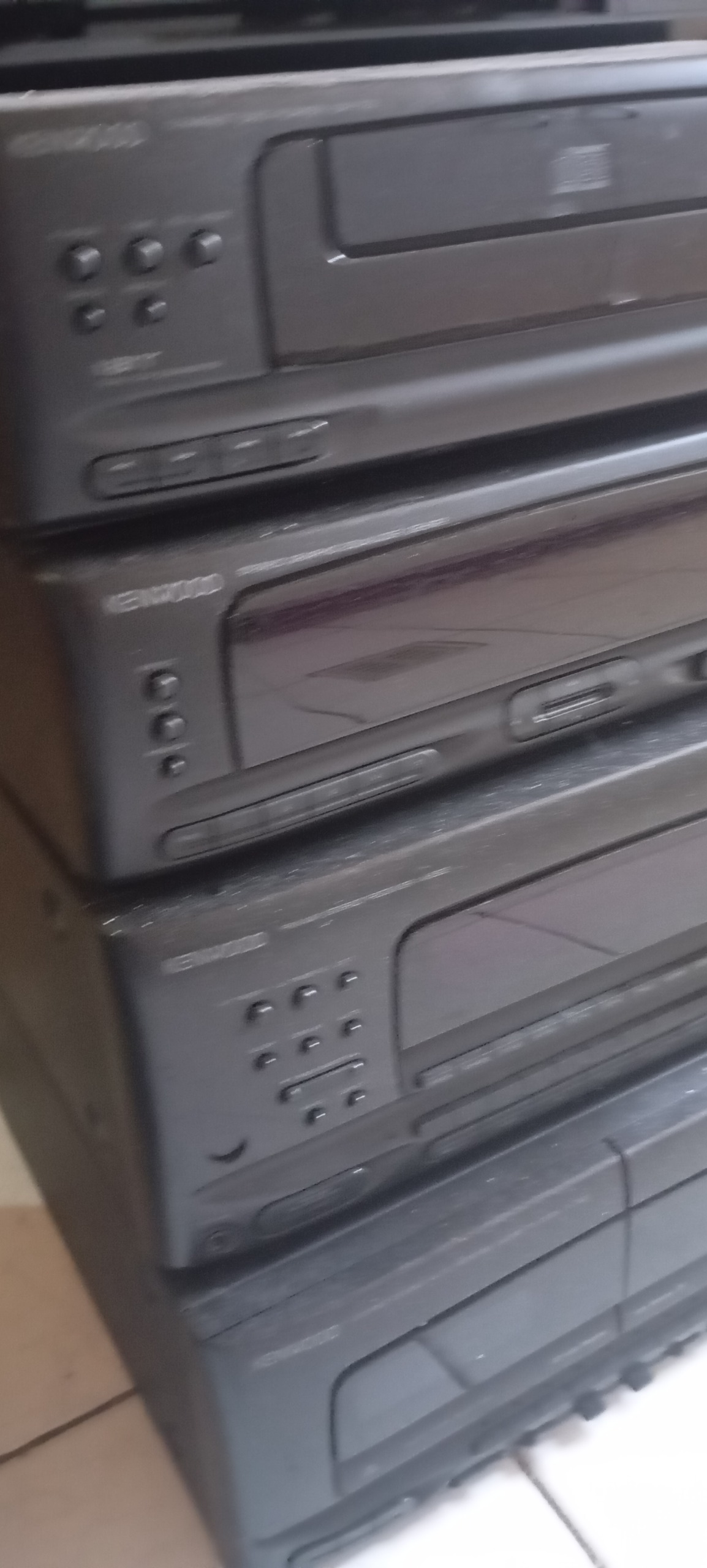 رادیو ظبط کن وود